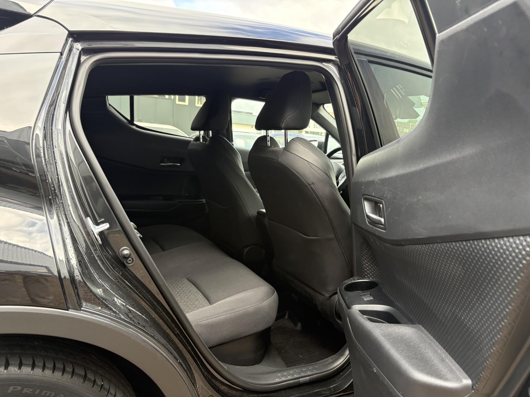 Foto van Toyota Toyota C-hr