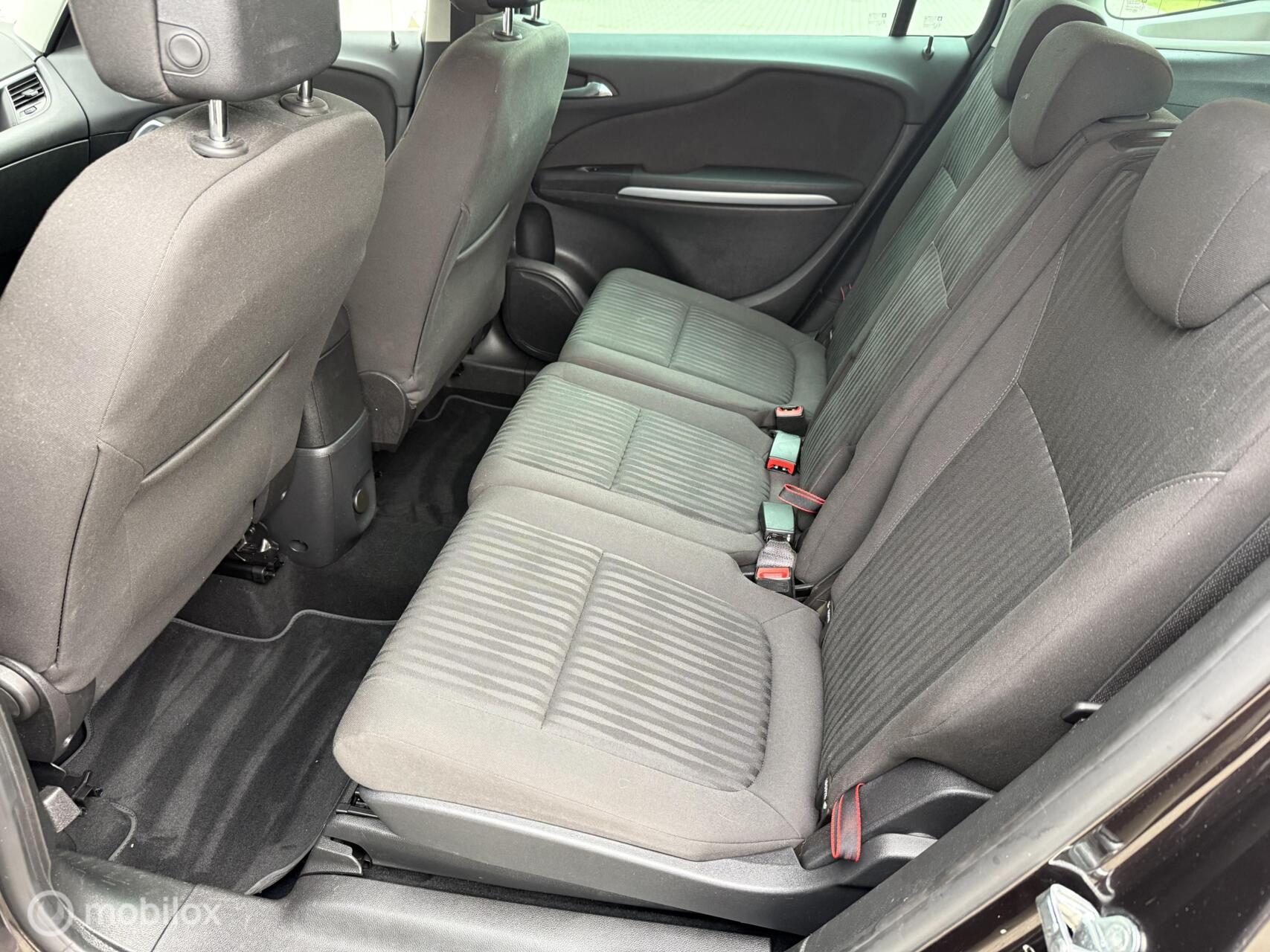 Foto van Opel Zafira Tourer
