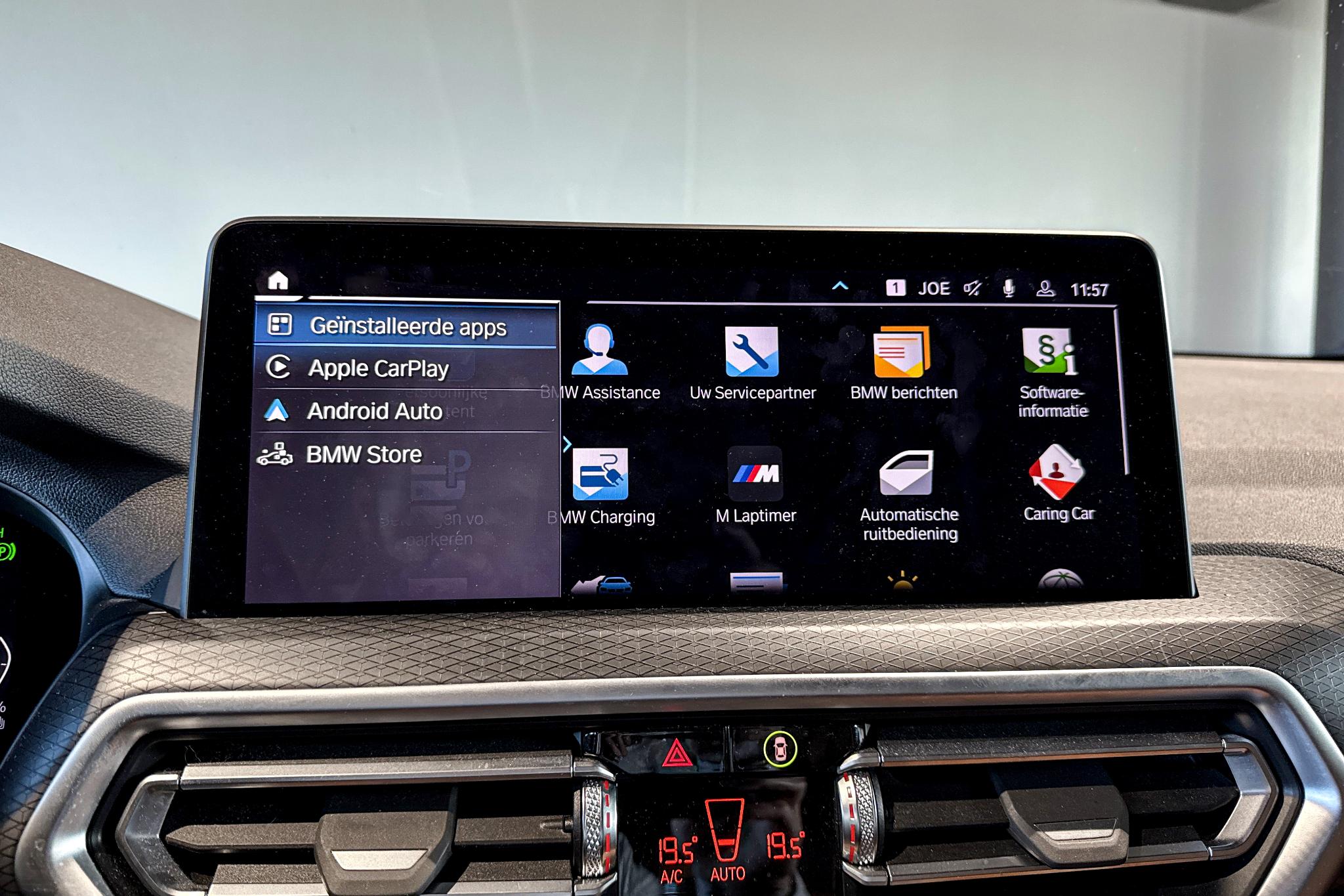 Foto van BMW X3 Xdrive30e