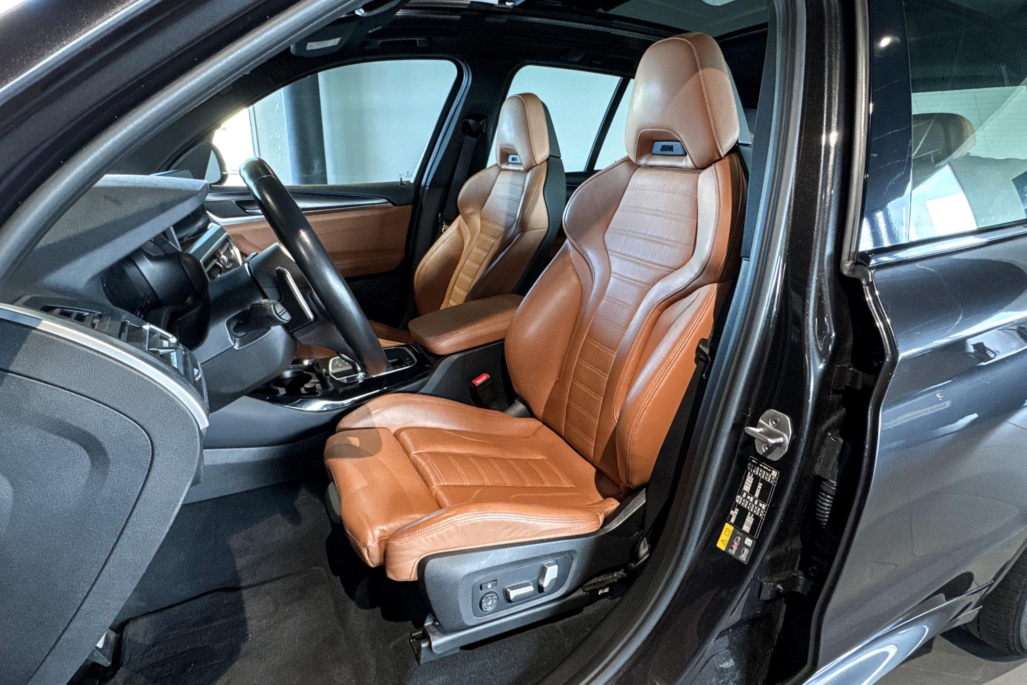 Foto van BMW X3 Xdrive30e