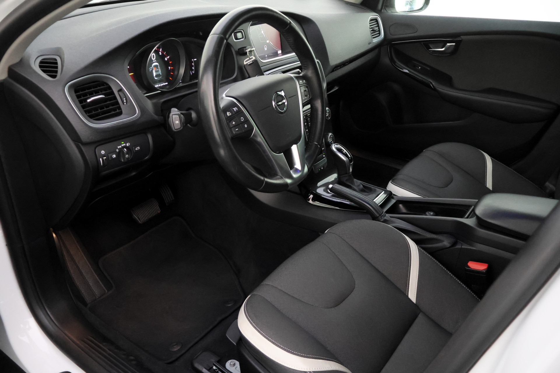 Foto van Volvo V40 Cross Country