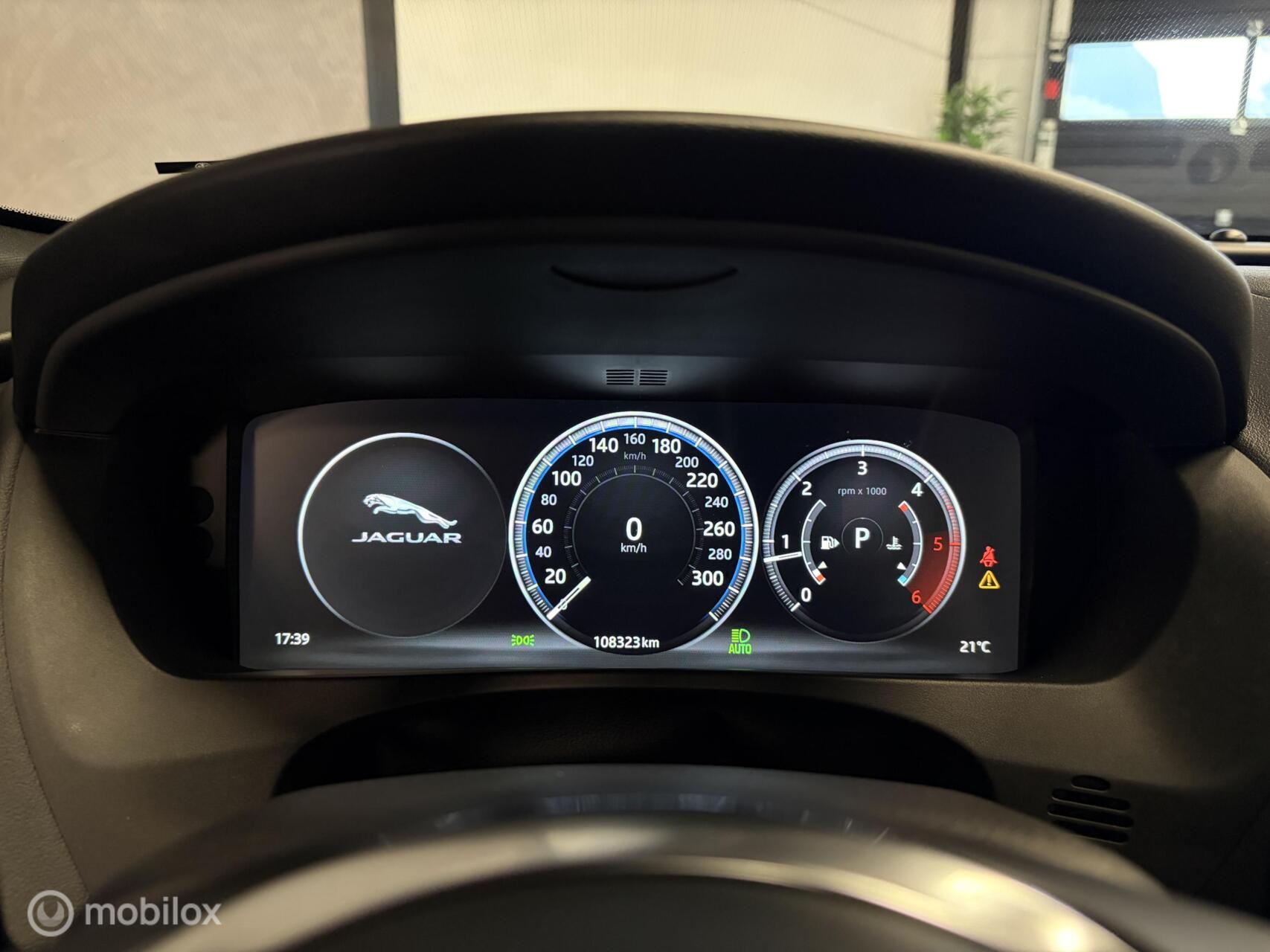 Foto van Jaguar Jaguar F-pace