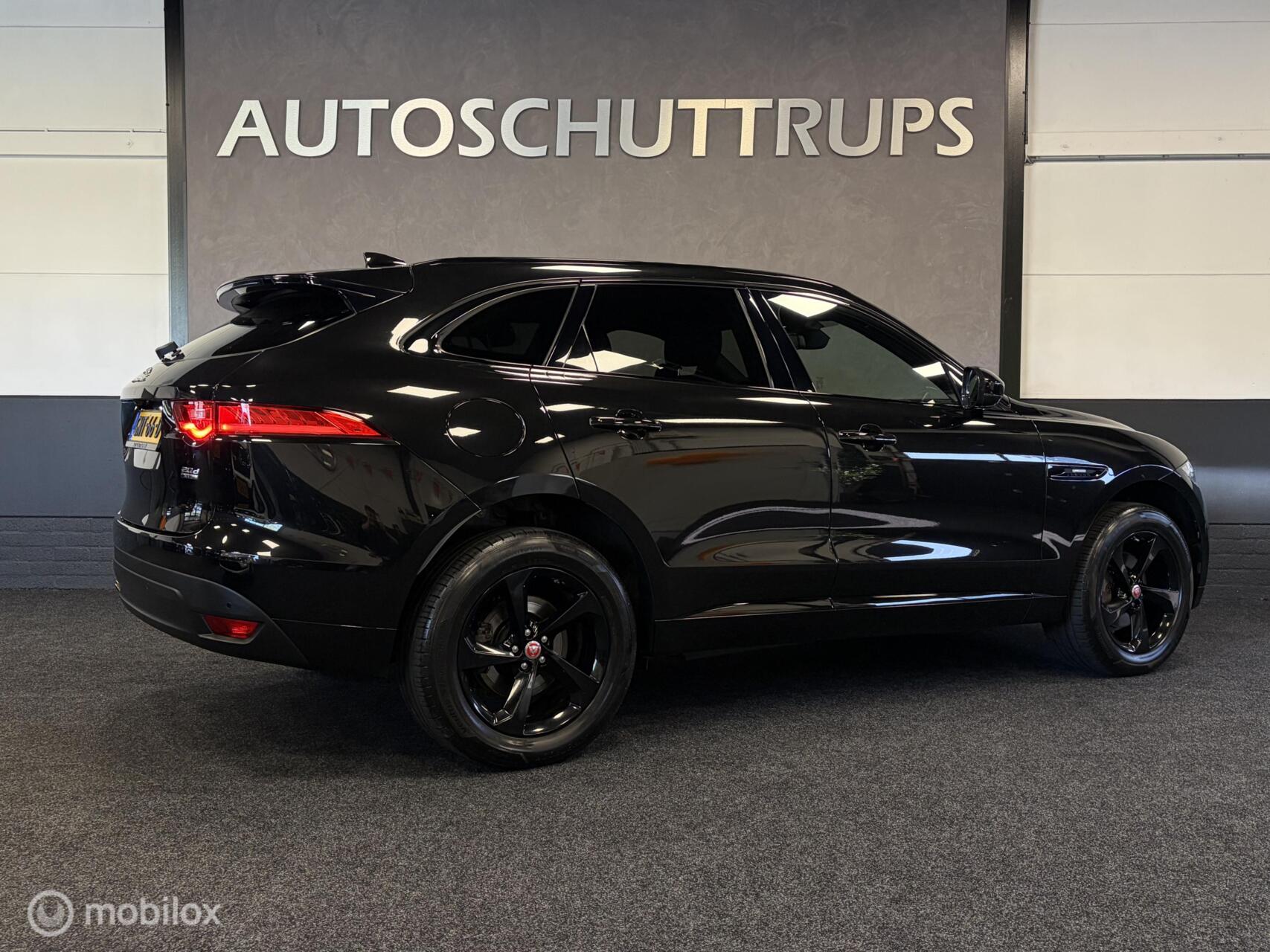 Foto van Jaguar Jaguar F-pace