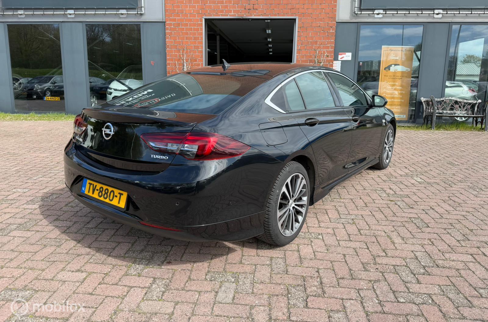 Foto van Opel Insignia Grand Sport