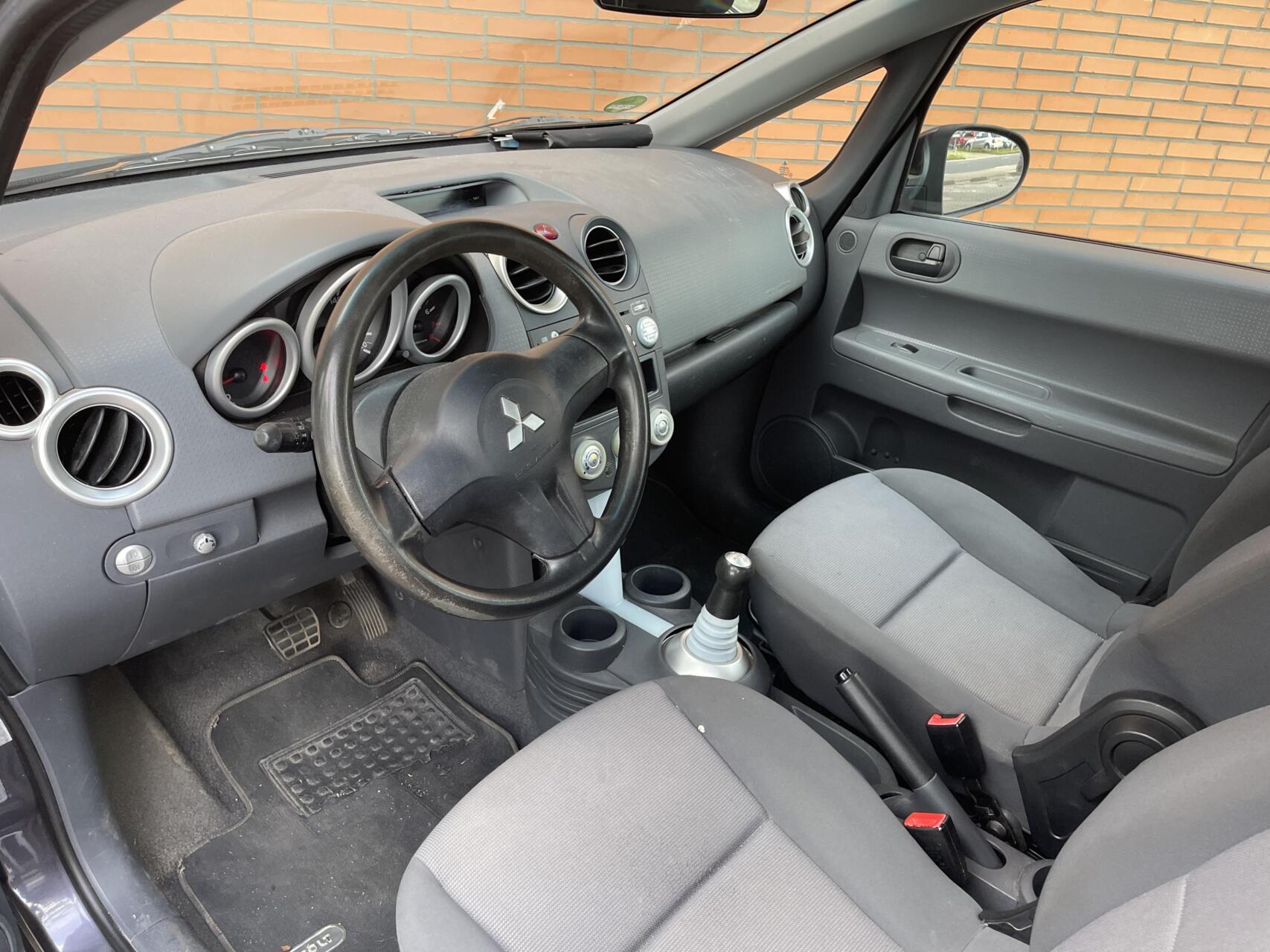 Foto van Mitsubishi Mitsubishi Colt