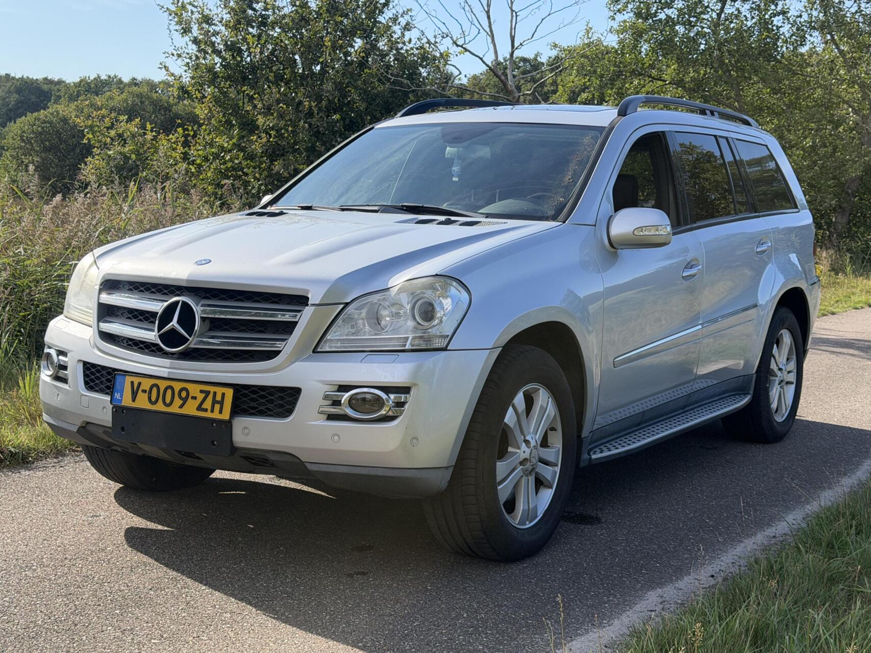 Mercedes-Benz GL 320 CDI 4Matic 320 CDI text lezen 2008 - voorkant