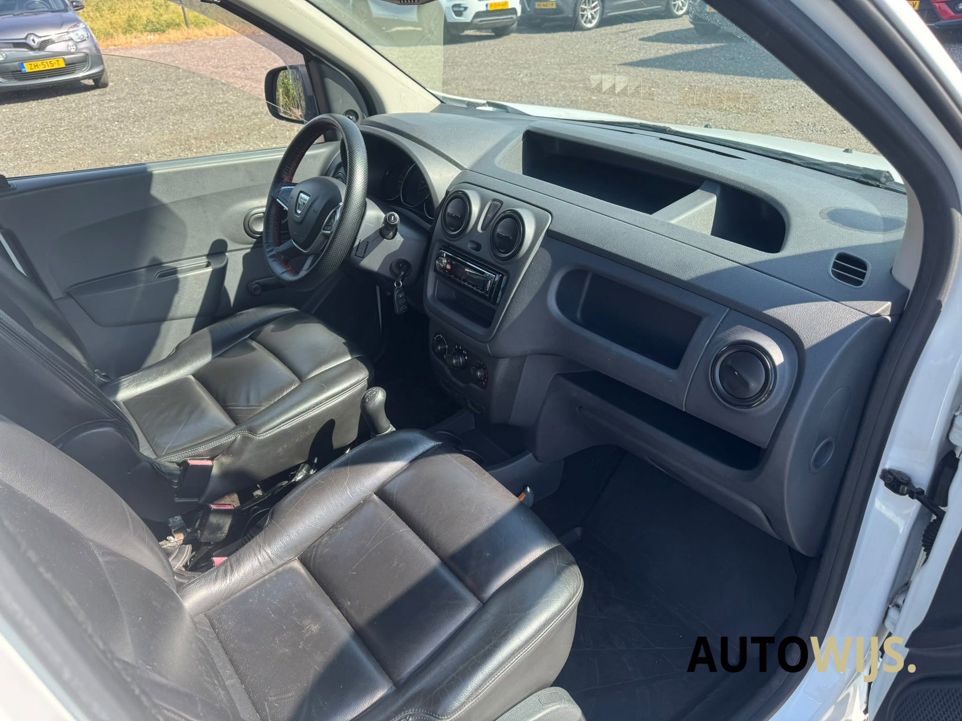 Foto van Dacia Dokker