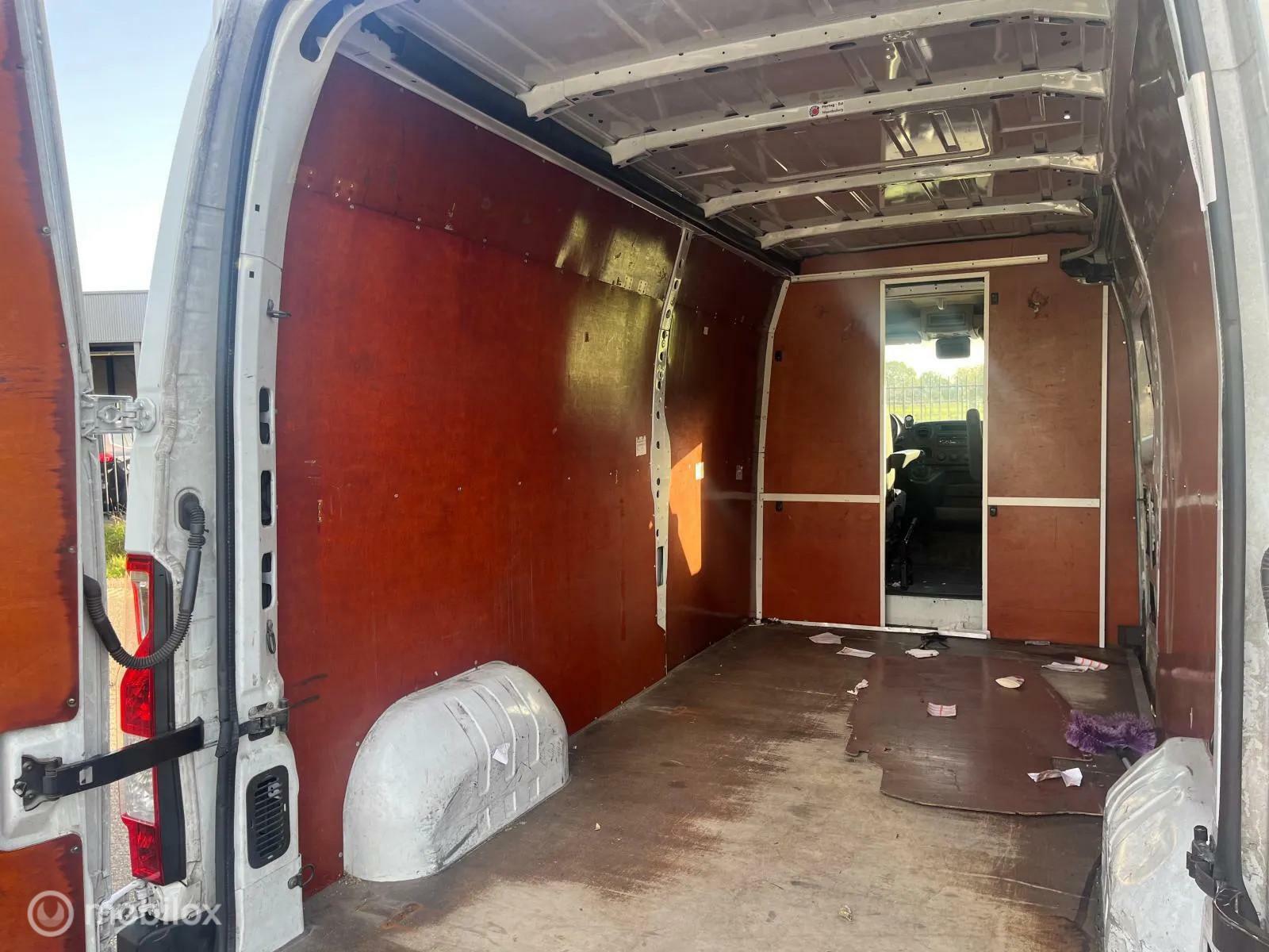 Foto van Opel Movano