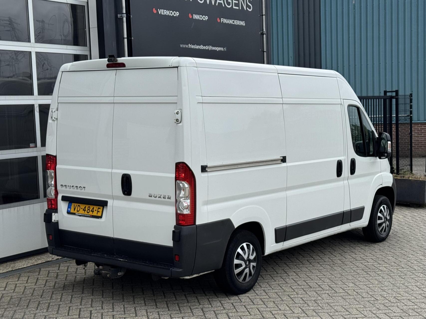 Foto van Peugeot Peugeot Boxer