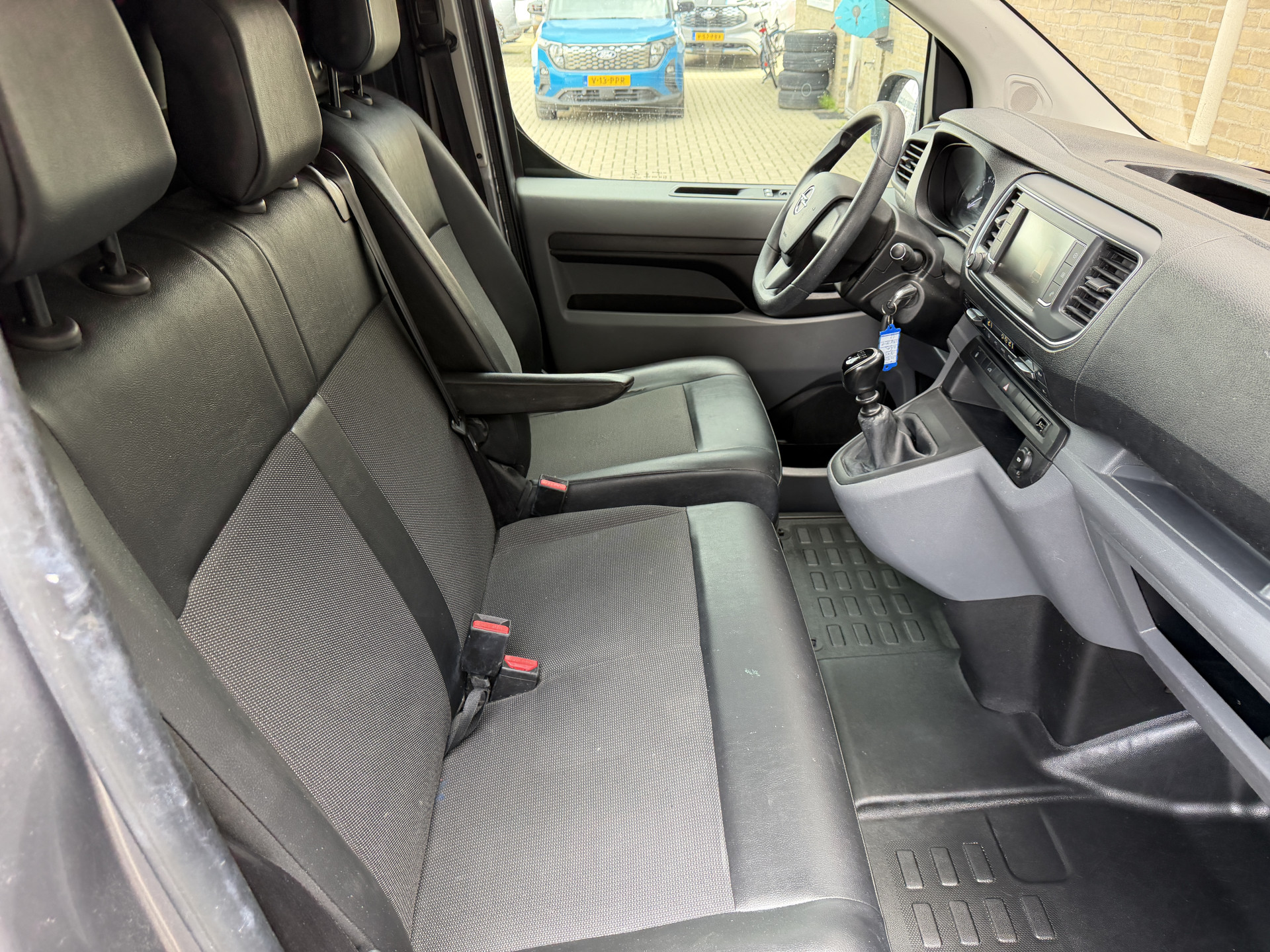 Foto van Opel Vivaro