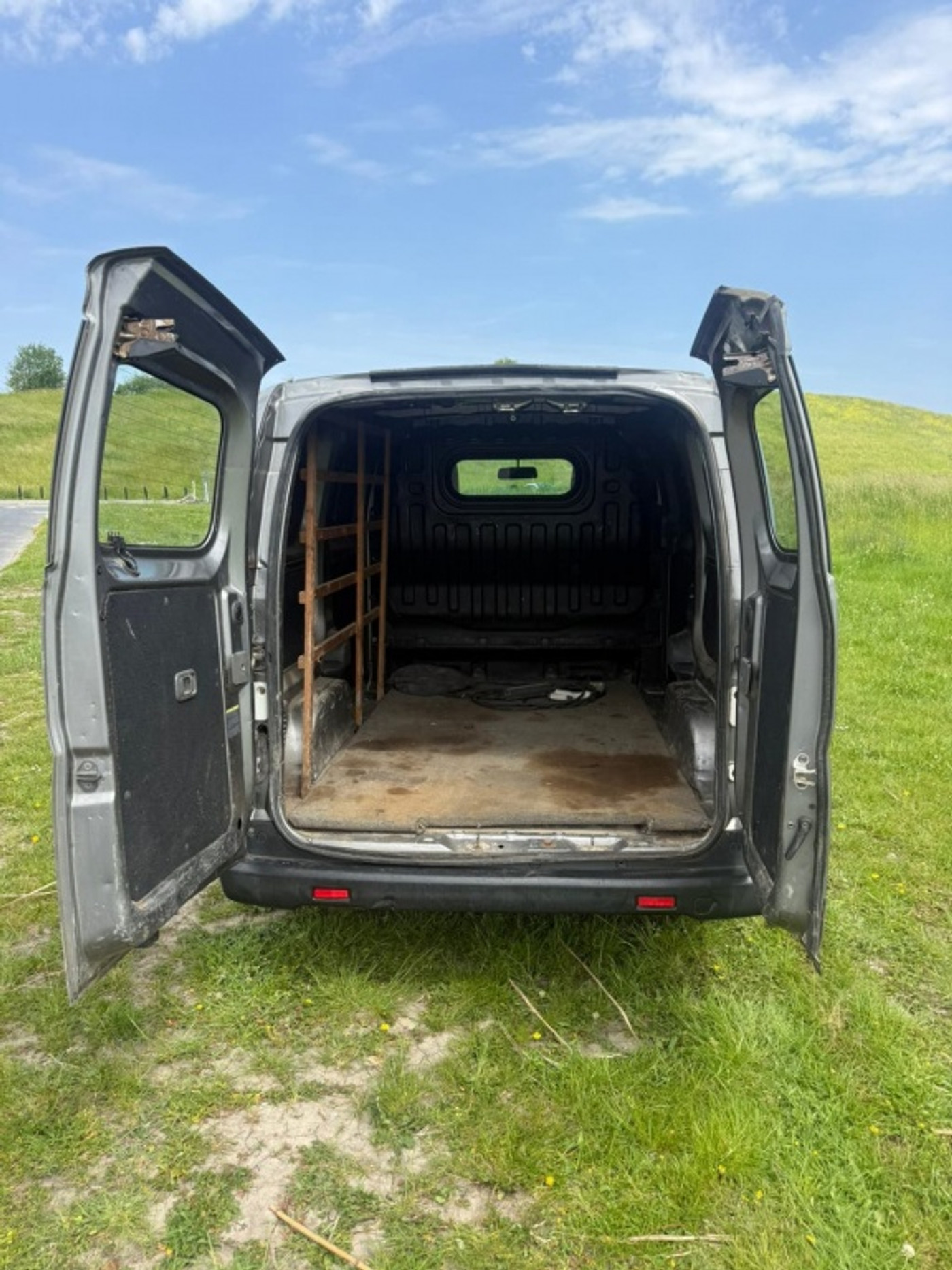Foto van Nissan Nissan E-nv200