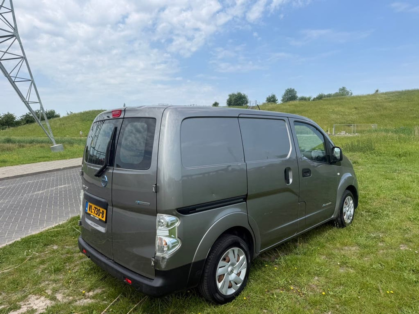 Foto van Nissan Nissan E-nv200
