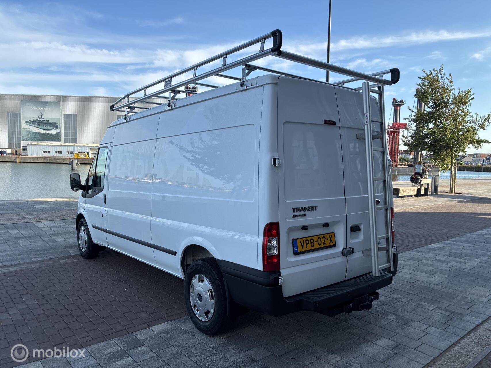 Foto van Ford Transit/tourneo