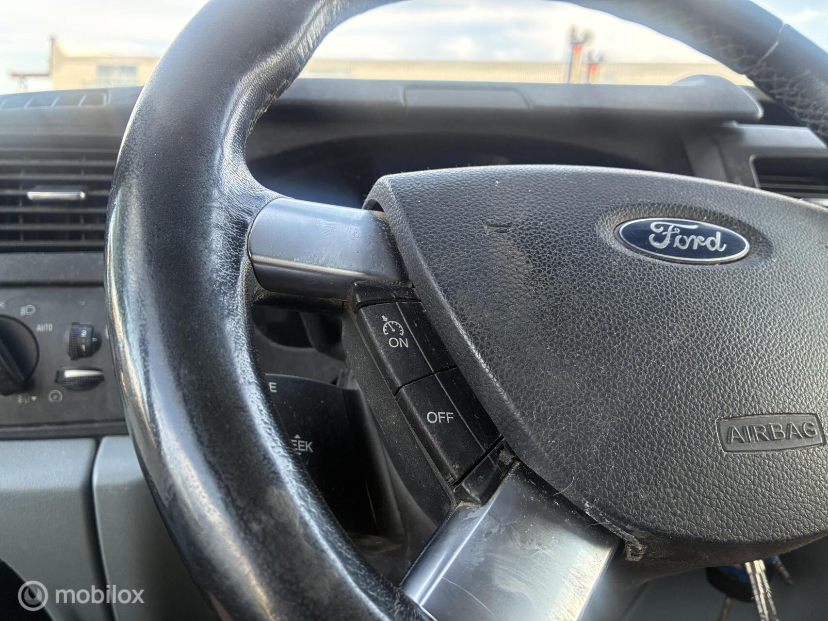 Foto van Ford Transit/tourneo