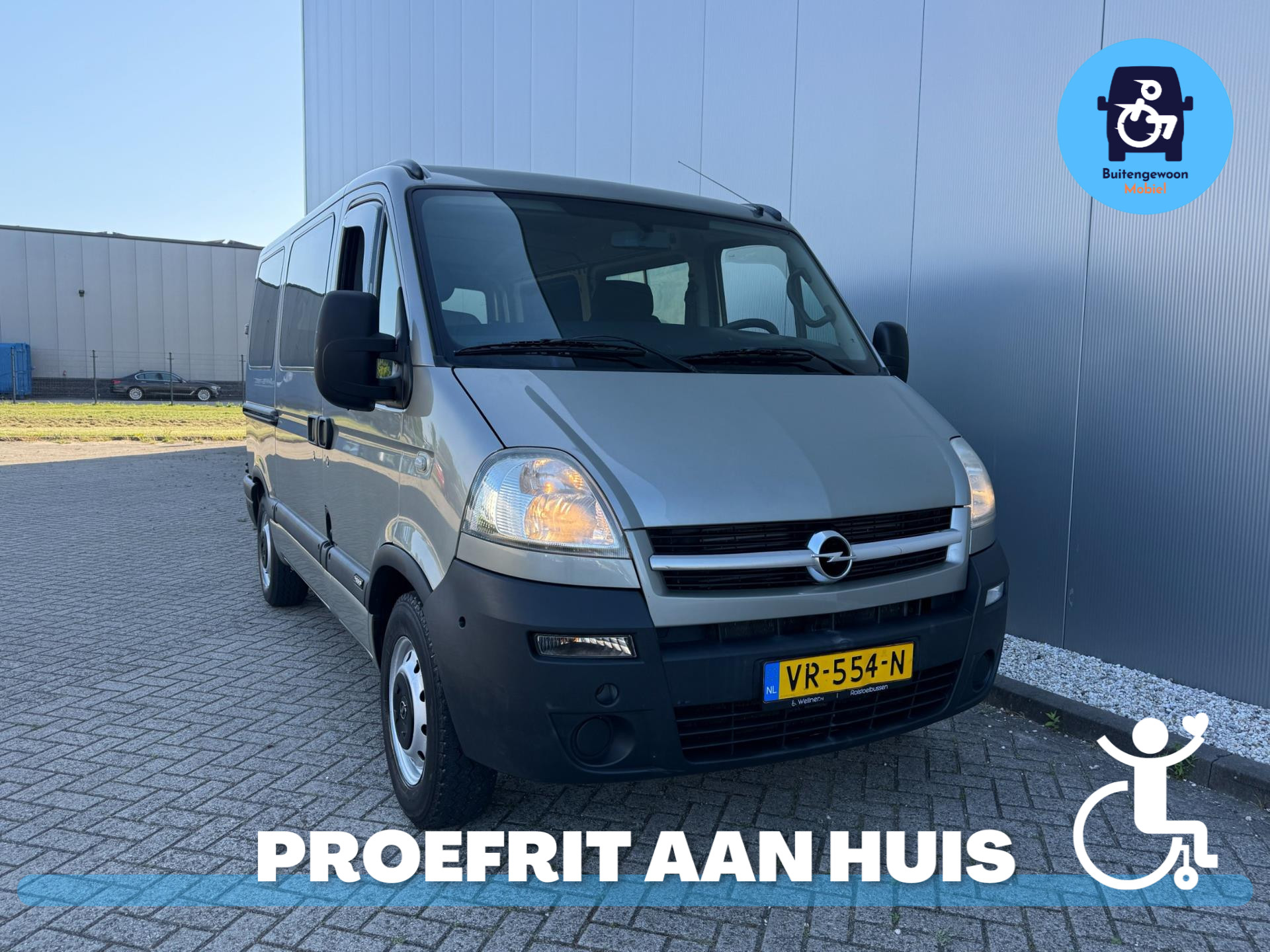 Opel Movano 2.5 Rolstoelbus Automaat 2009 | Elek. Deuren | Invalide auto 2009 - voorkant