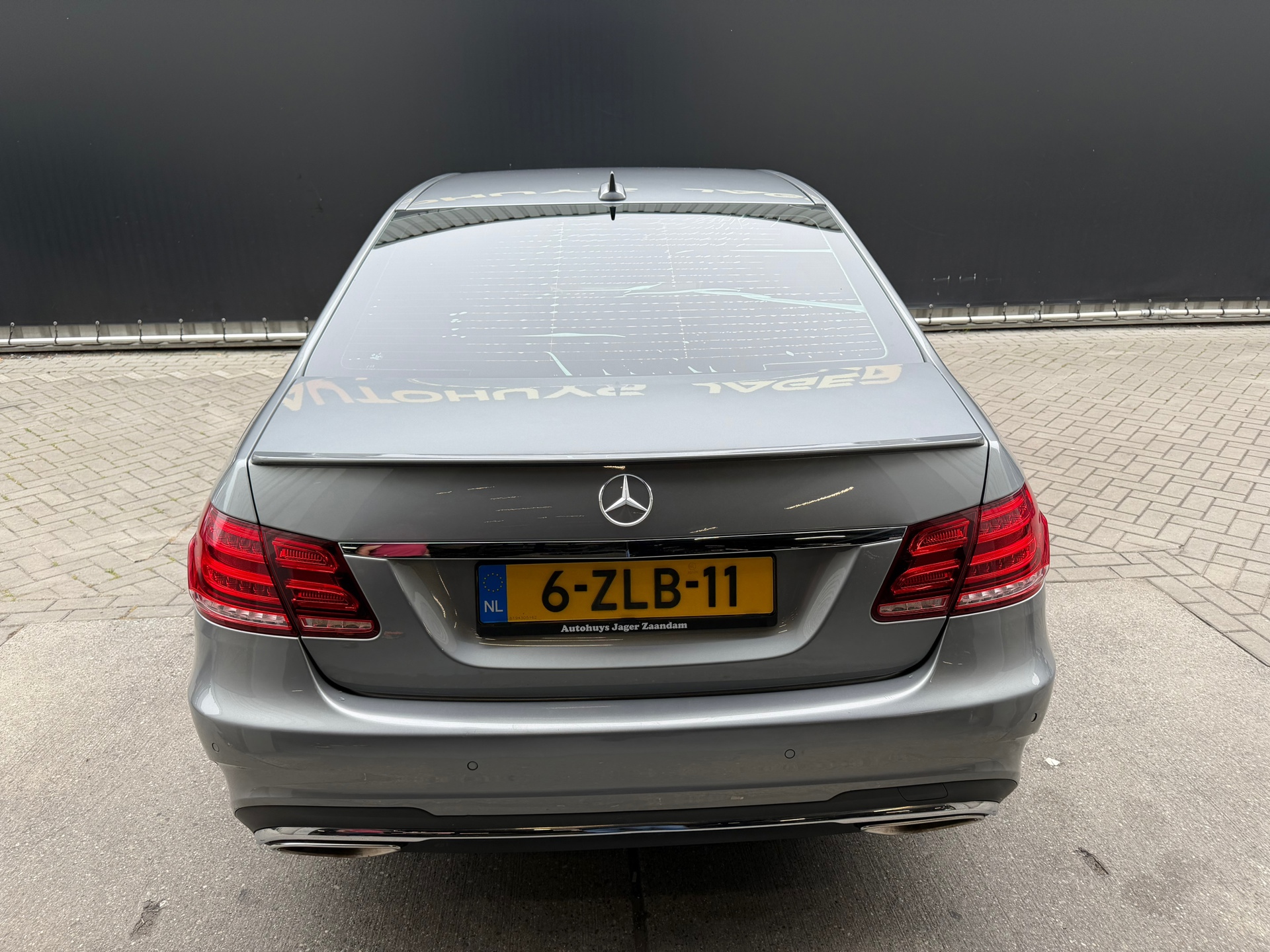Foto van Mercedes-Benz E 300 Bluetec Hybrid