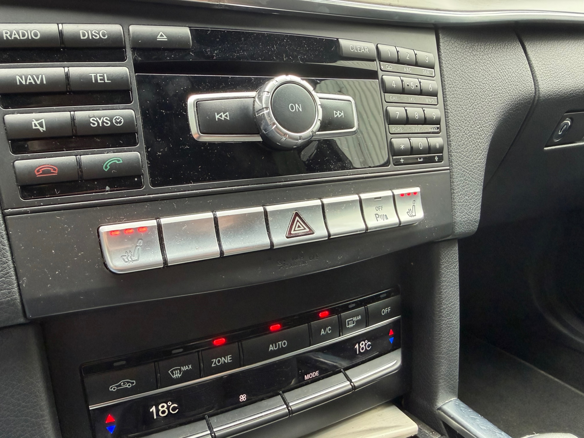 Foto van Mercedes-Benz E 300 Bluetec Hybrid