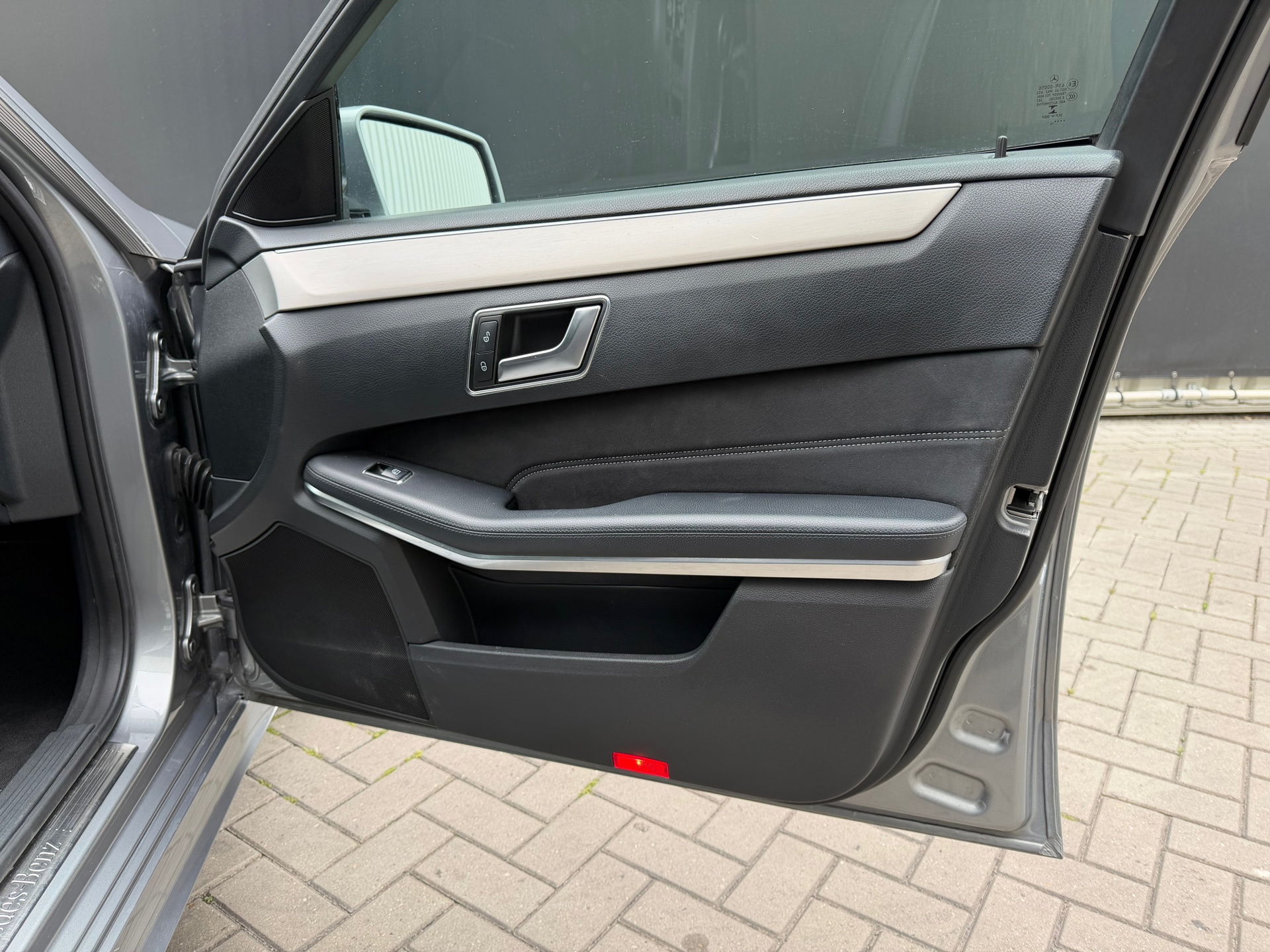 Foto van Mercedes-Benz E 300 Bluetec Hybrid