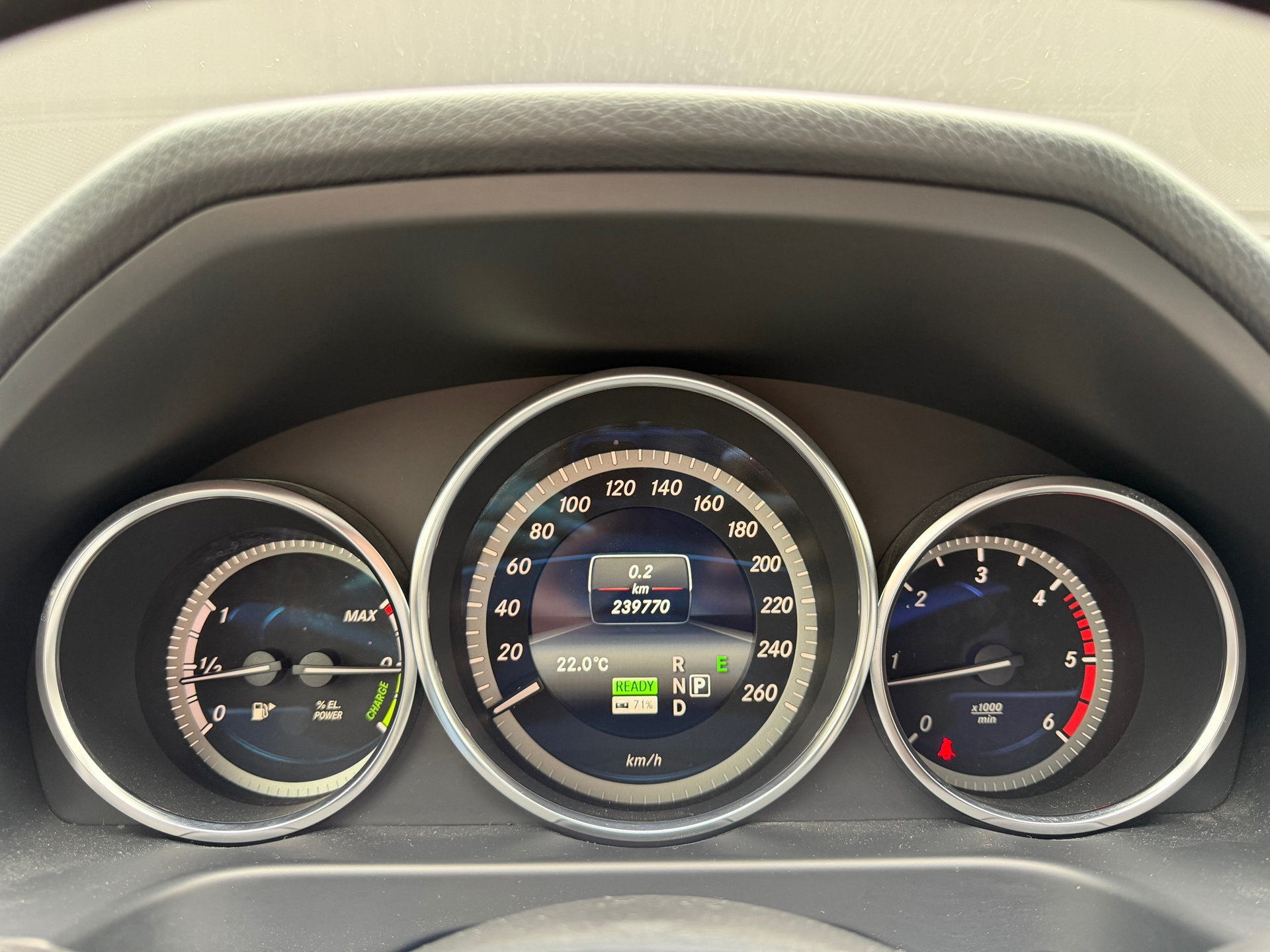 Foto van Mercedes-Benz E 300 Bluetec Hybrid