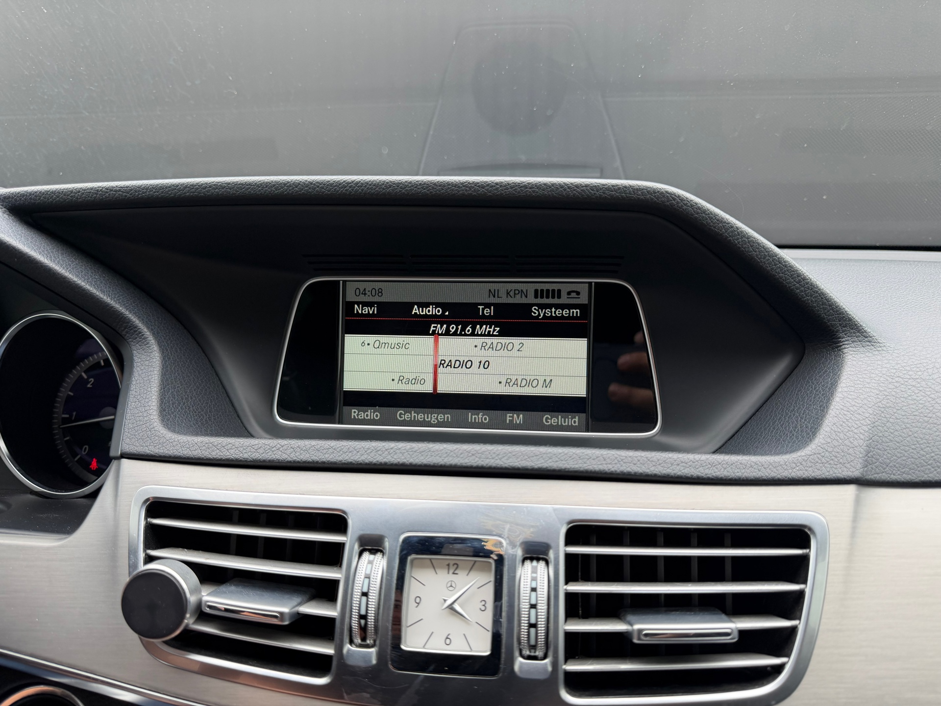 Foto van Mercedes-Benz E 300 Bluetec Hybrid