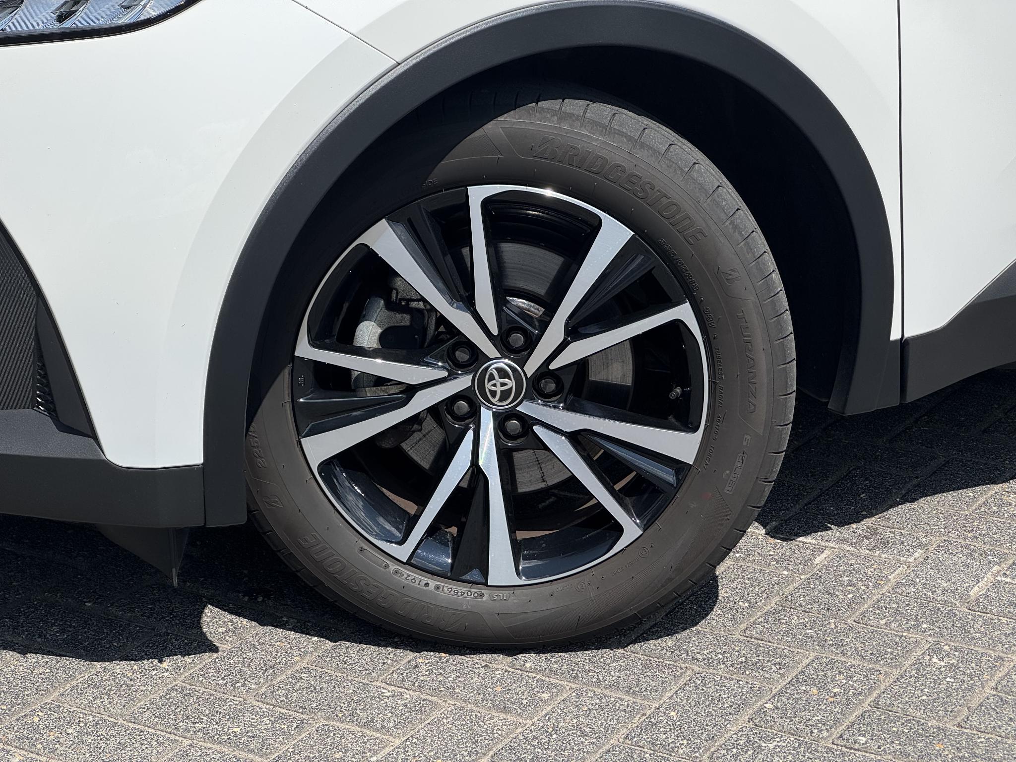 Foto van Toyota Toyota C-hr