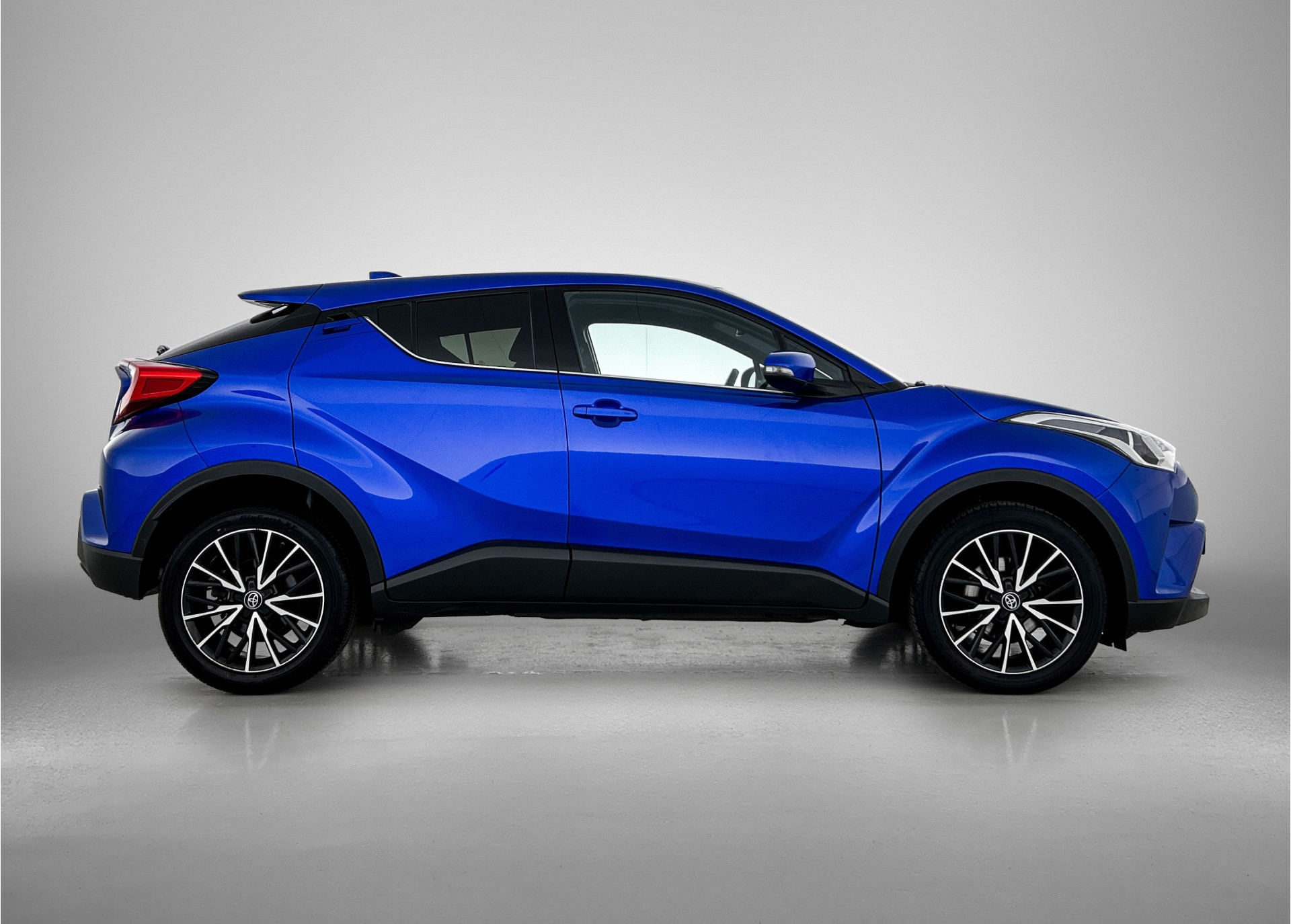 Foto van Toyota Toyota C-hr