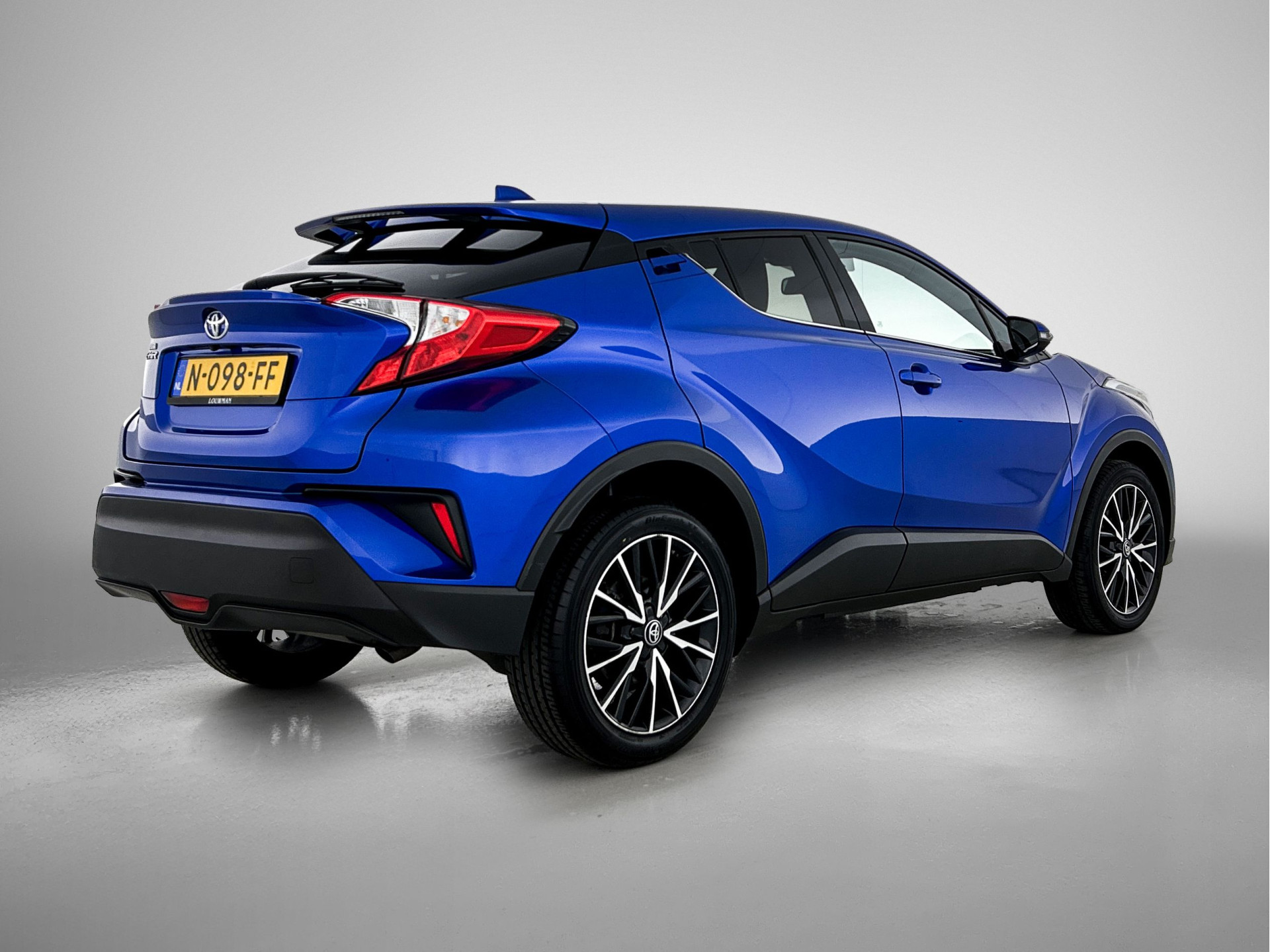 Foto van Toyota Toyota C-hr