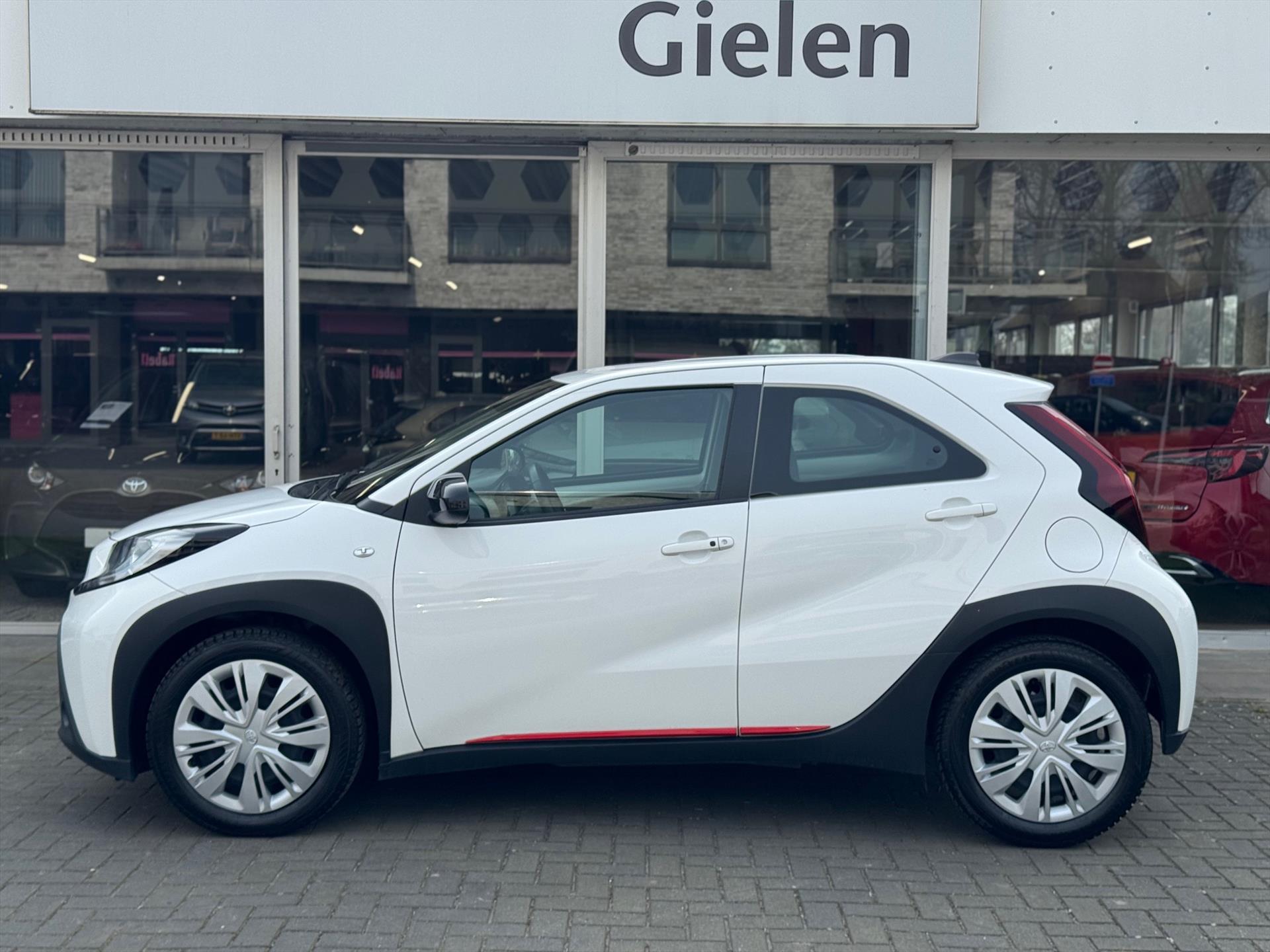 Foto van Toyota Toyota Aygo X