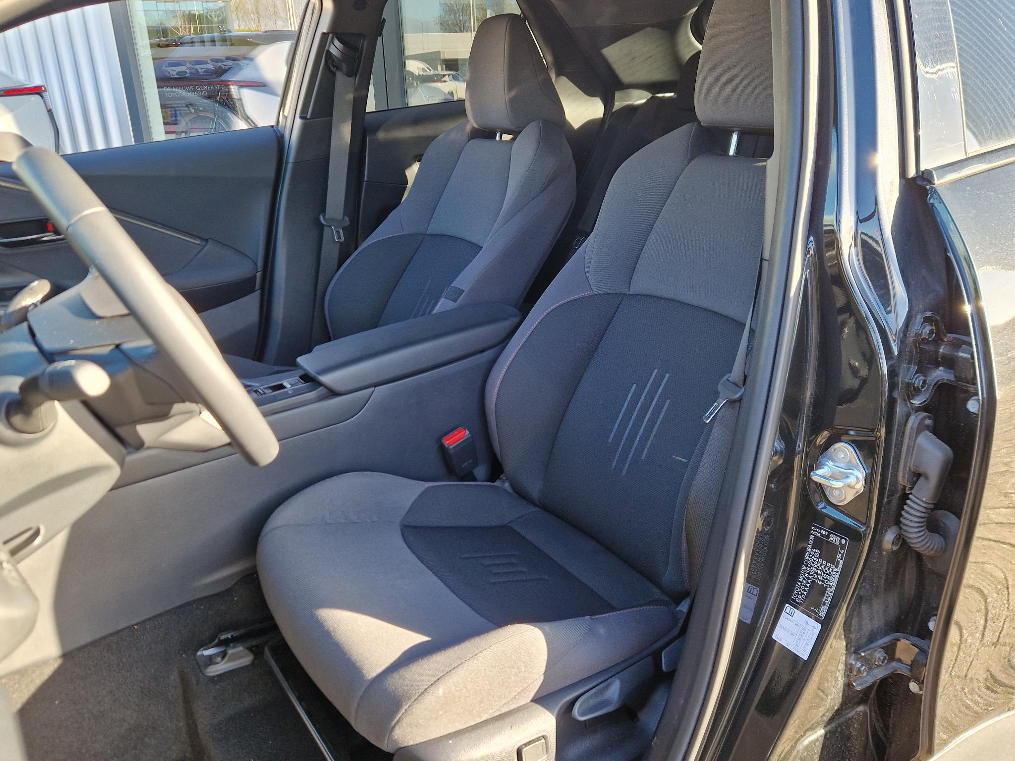 Foto van Toyota Toyota C-hr