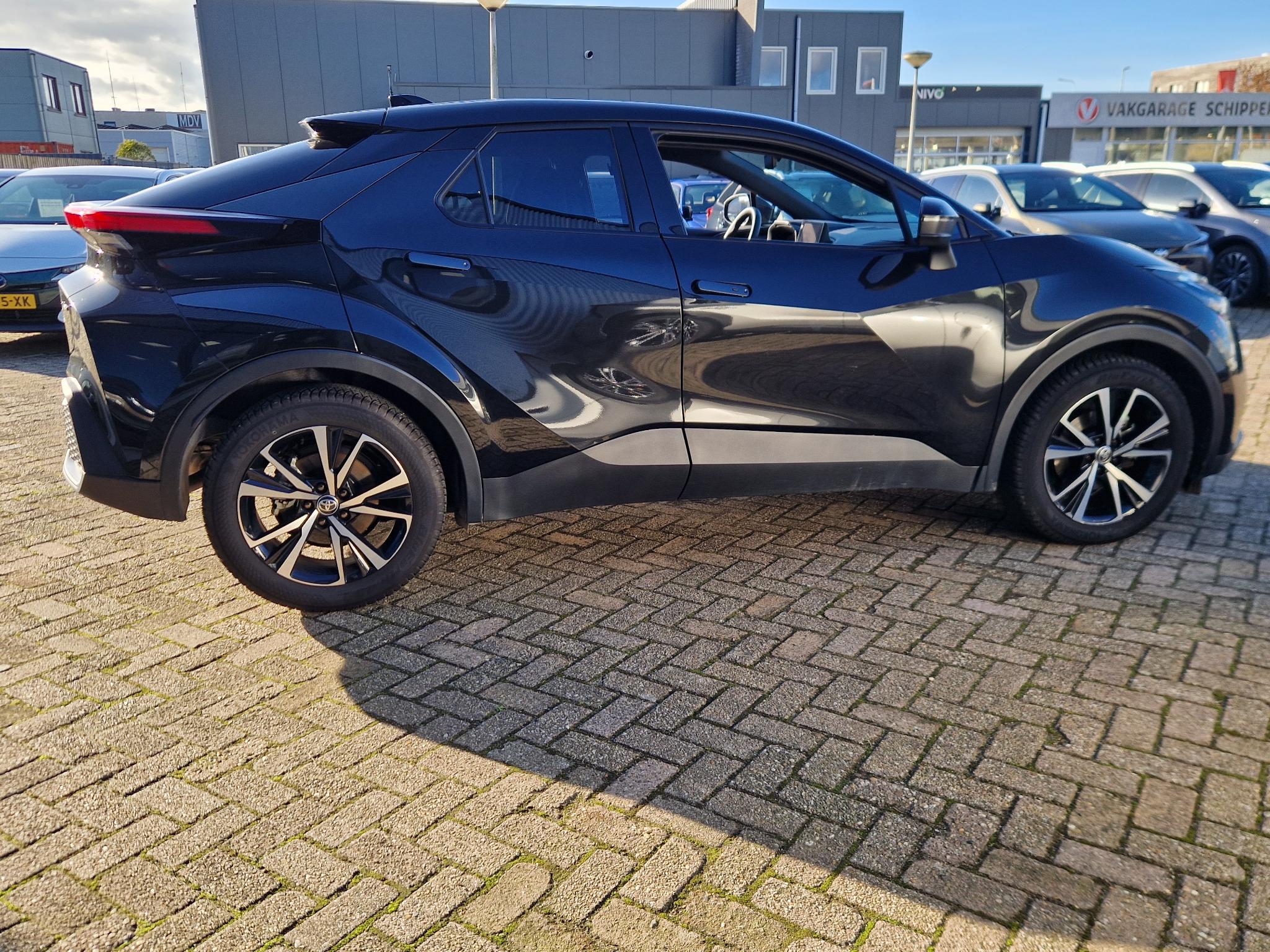 Foto van Toyota Toyota C-hr