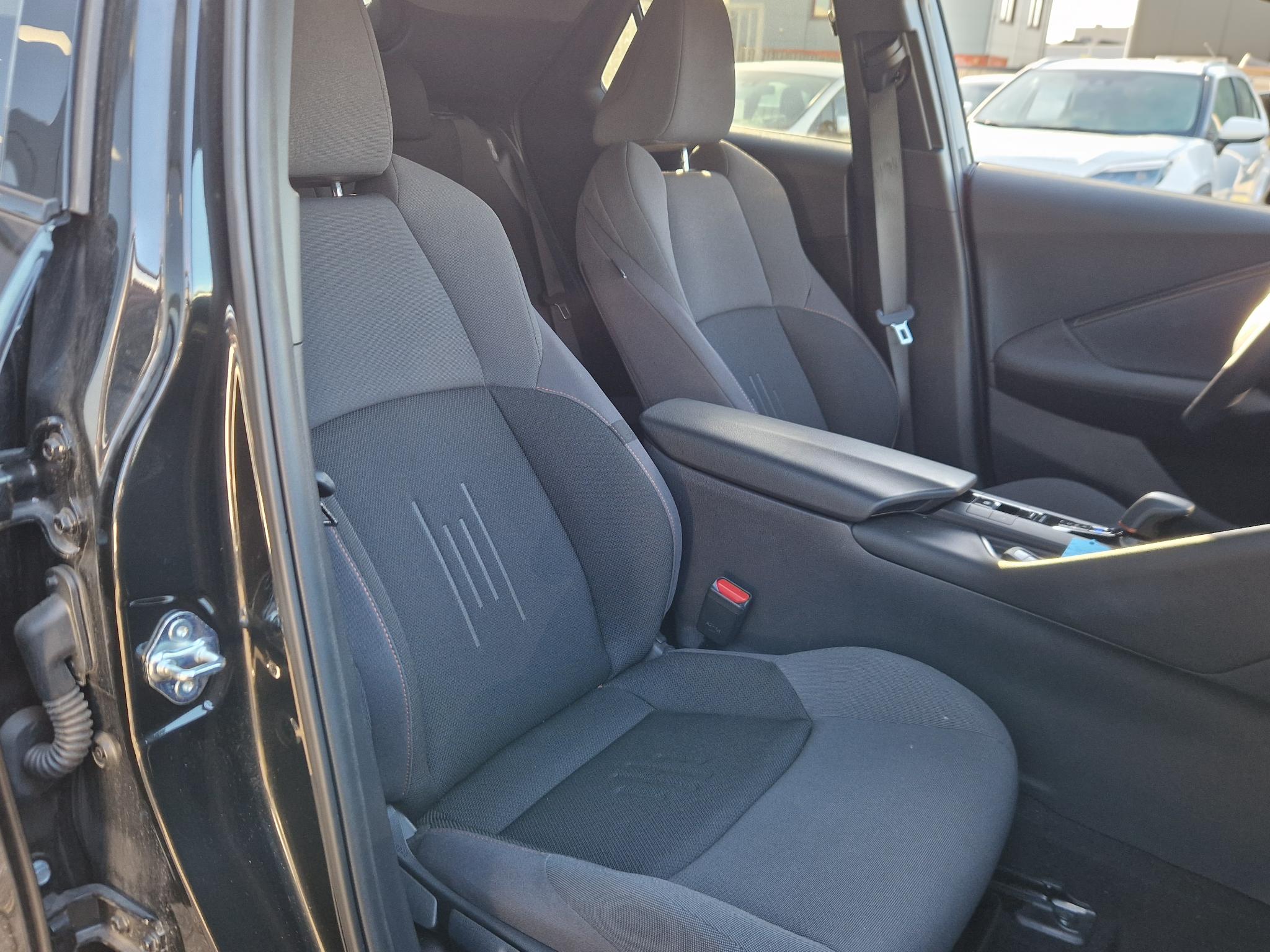 Foto van Toyota Toyota C-hr