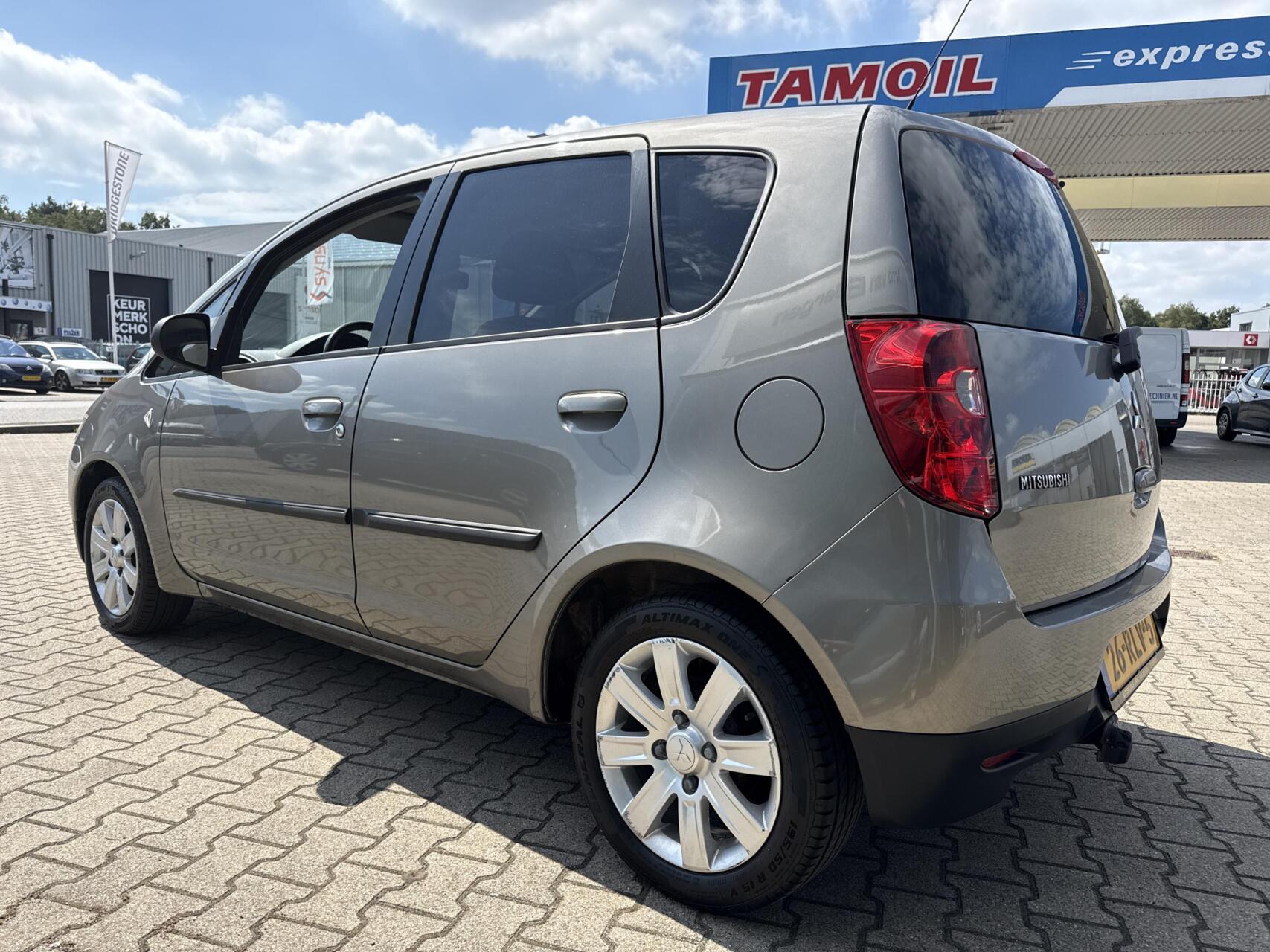 Foto van Mitsubishi Mitsubishi Colt