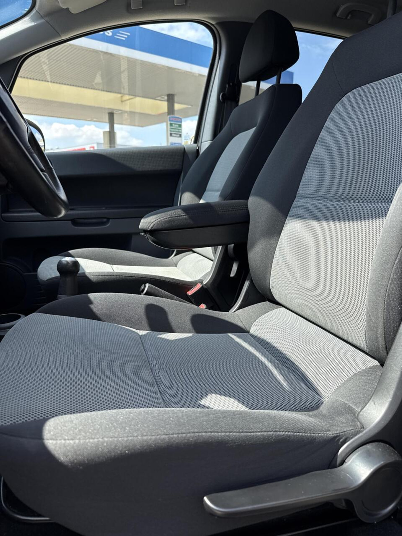 Foto van Mitsubishi Mitsubishi Colt
