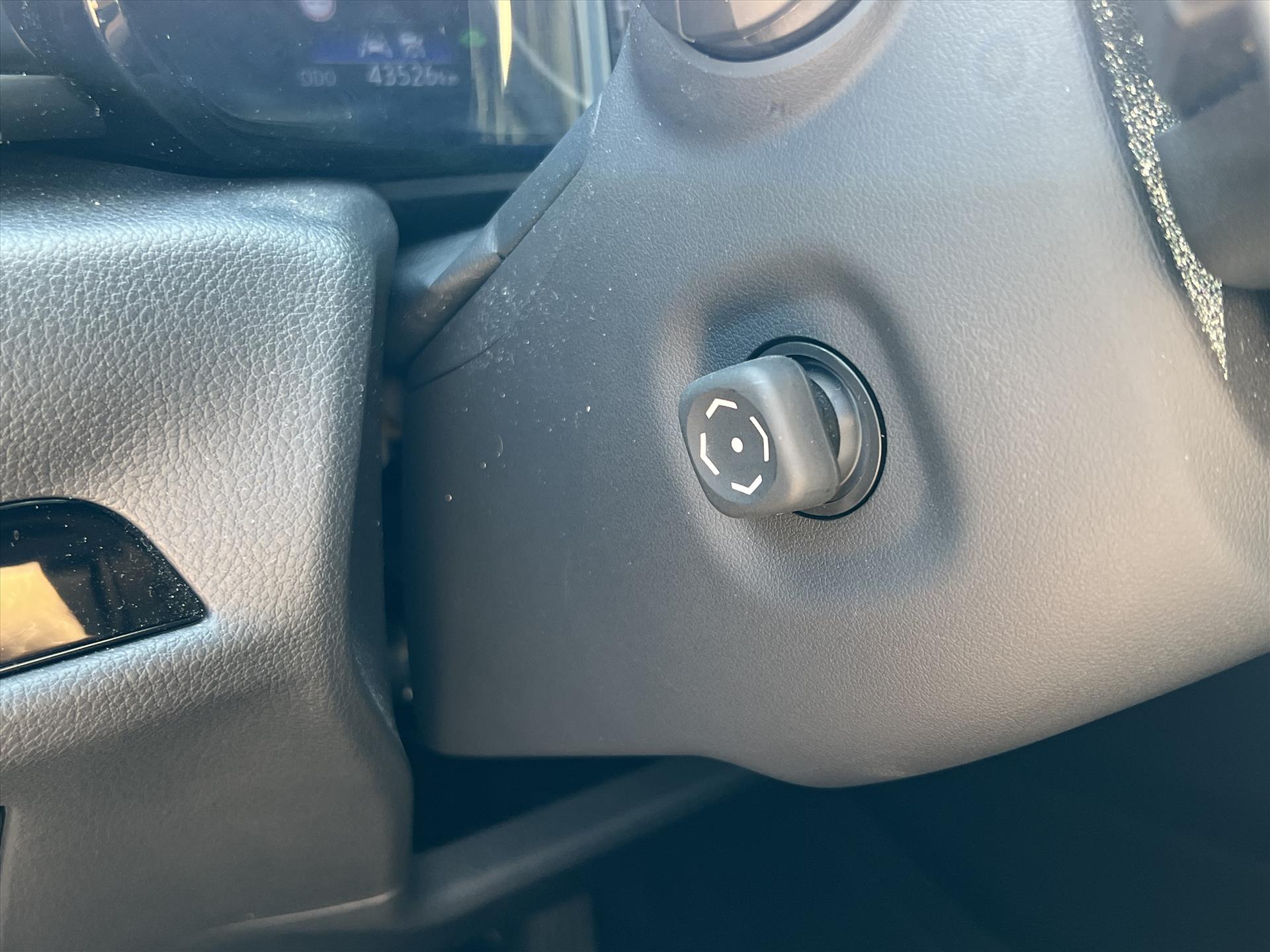 Foto van Lexus Lexus Nx450h+