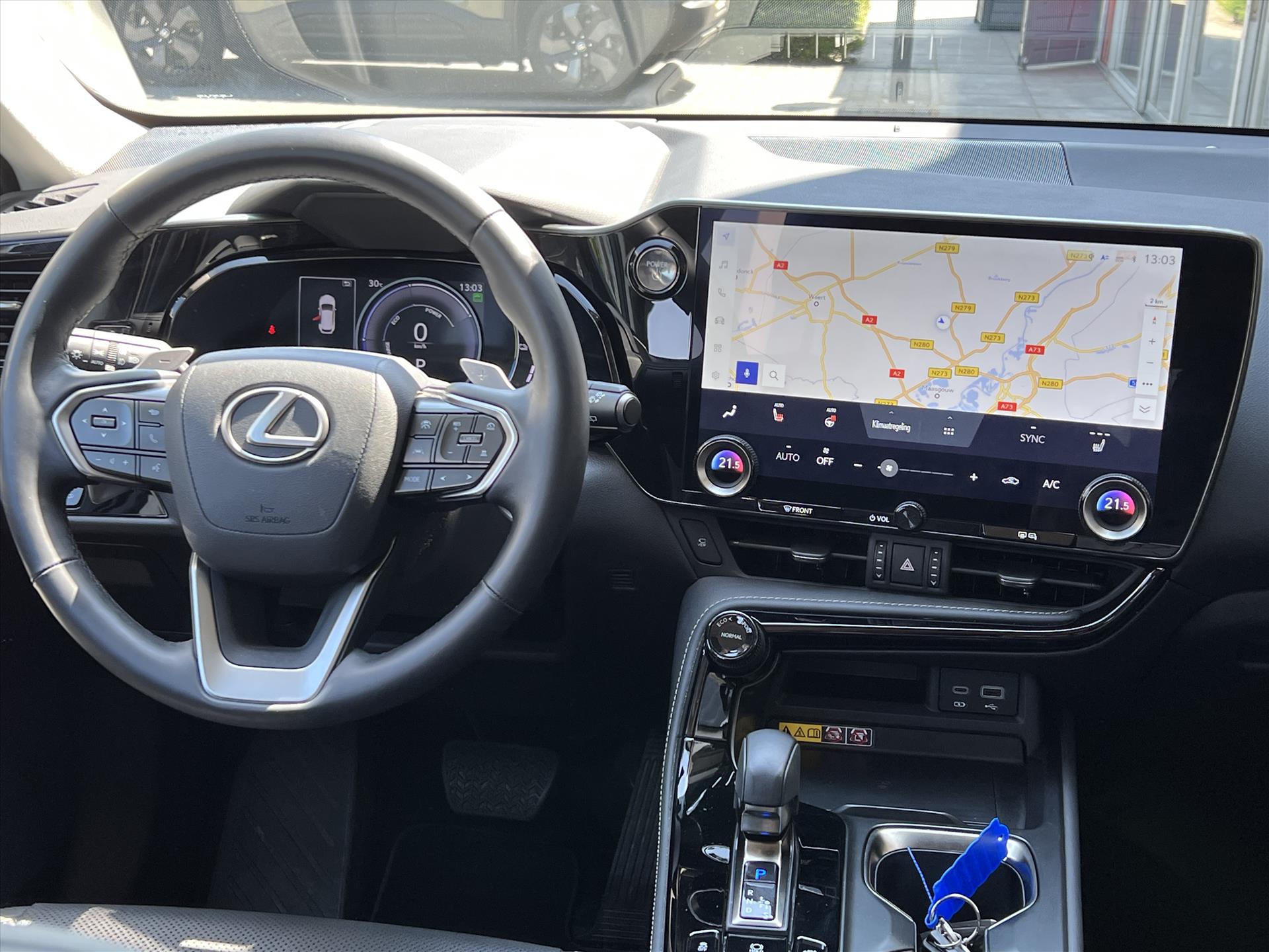 Foto van Lexus Lexus Nx450h+