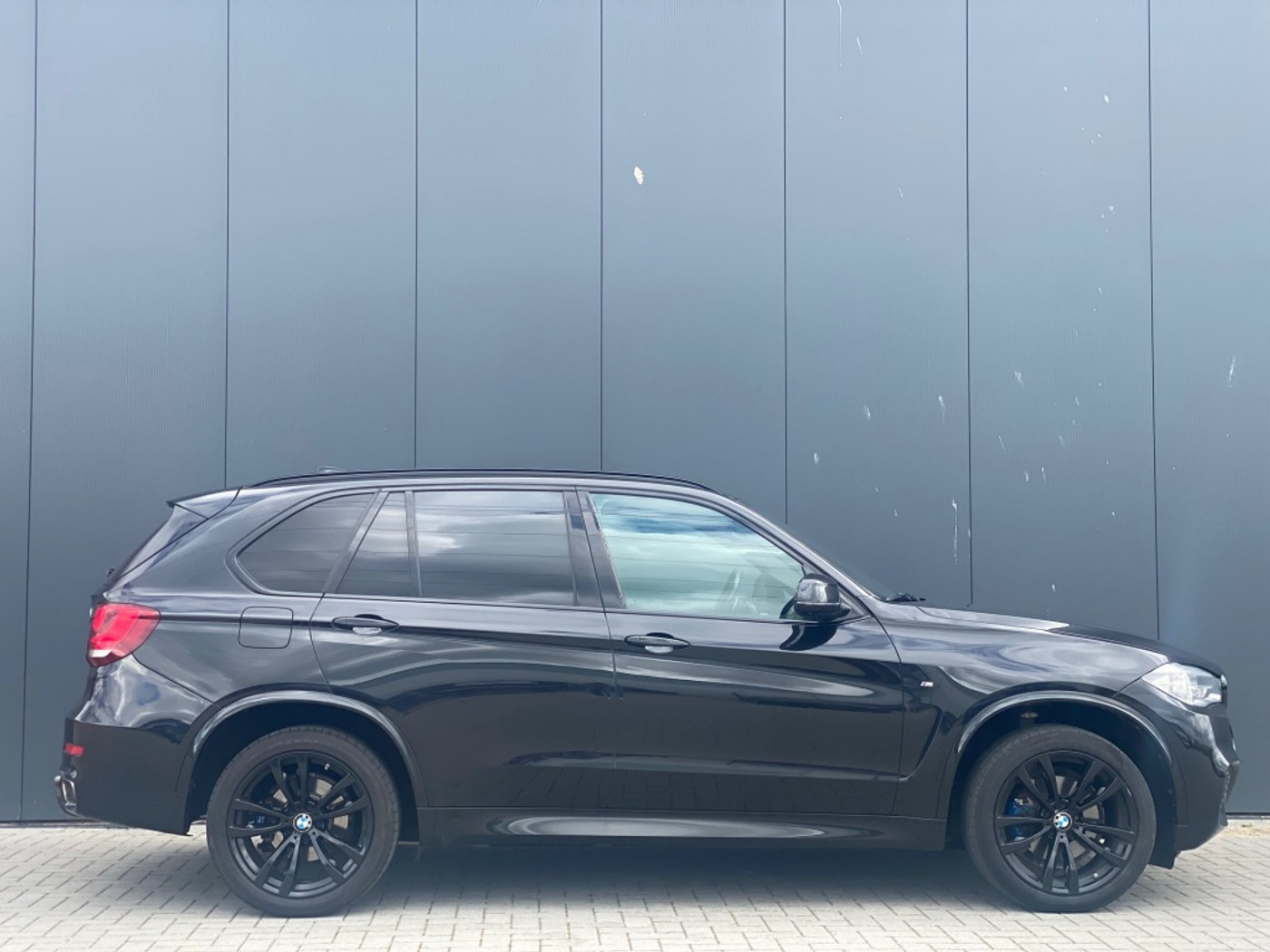 Foto van BMW X5 Xdrive30d