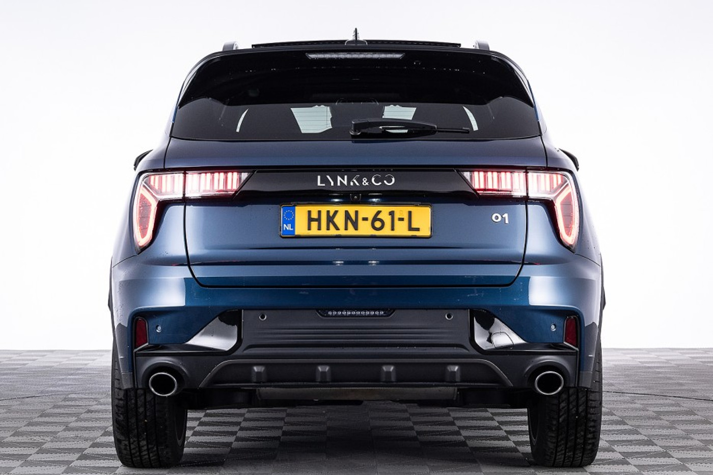Foto van Lynk&co LYNK & Co 01