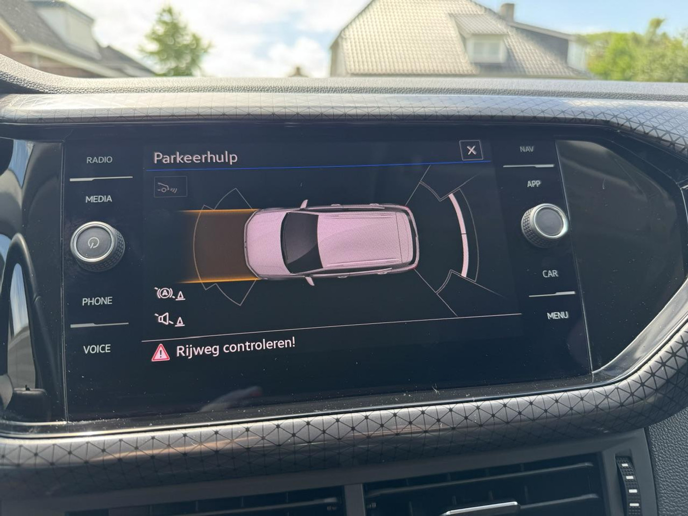 Foto van Volkswagen T-cross