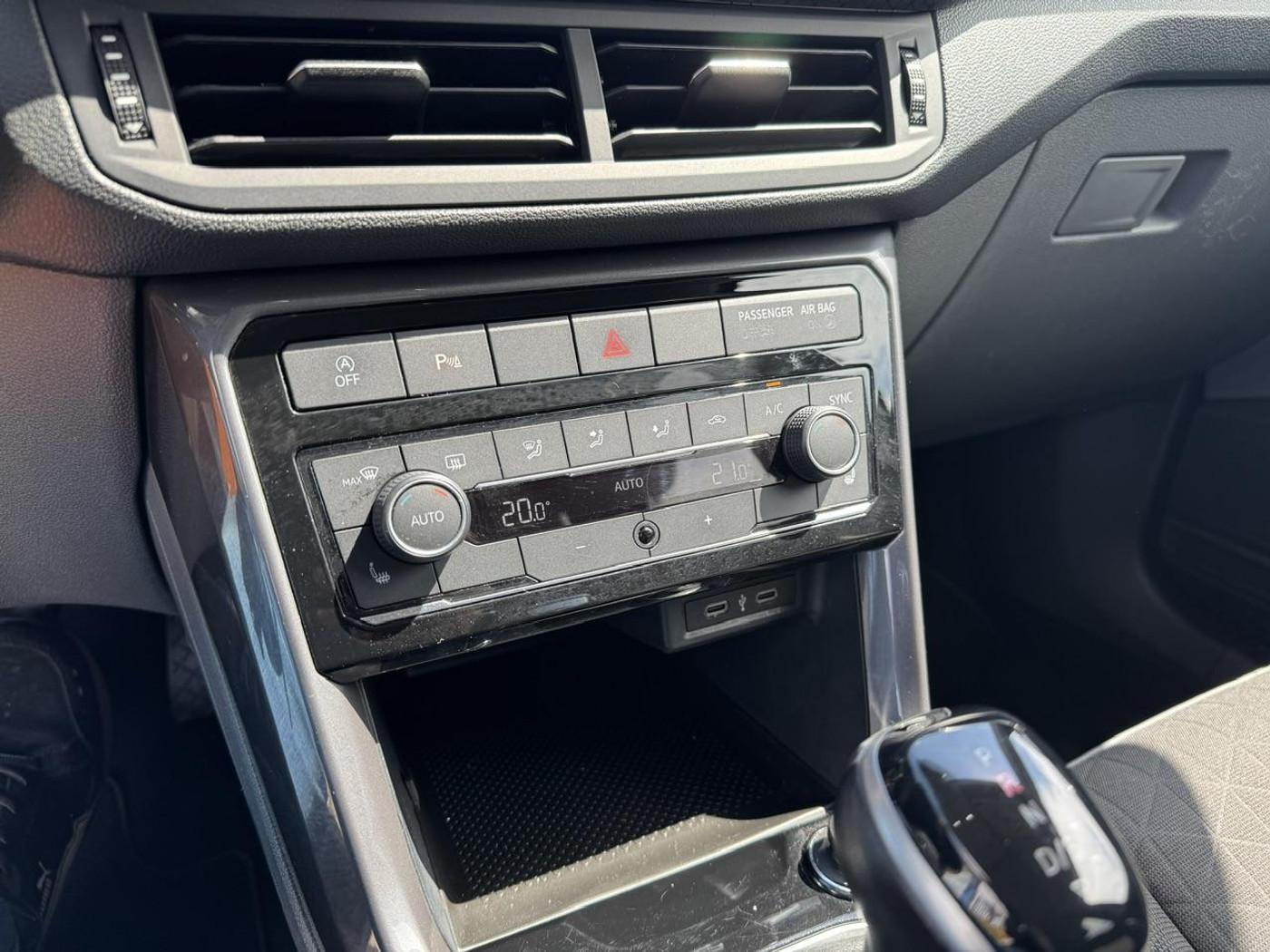 Foto van Volkswagen T-cross