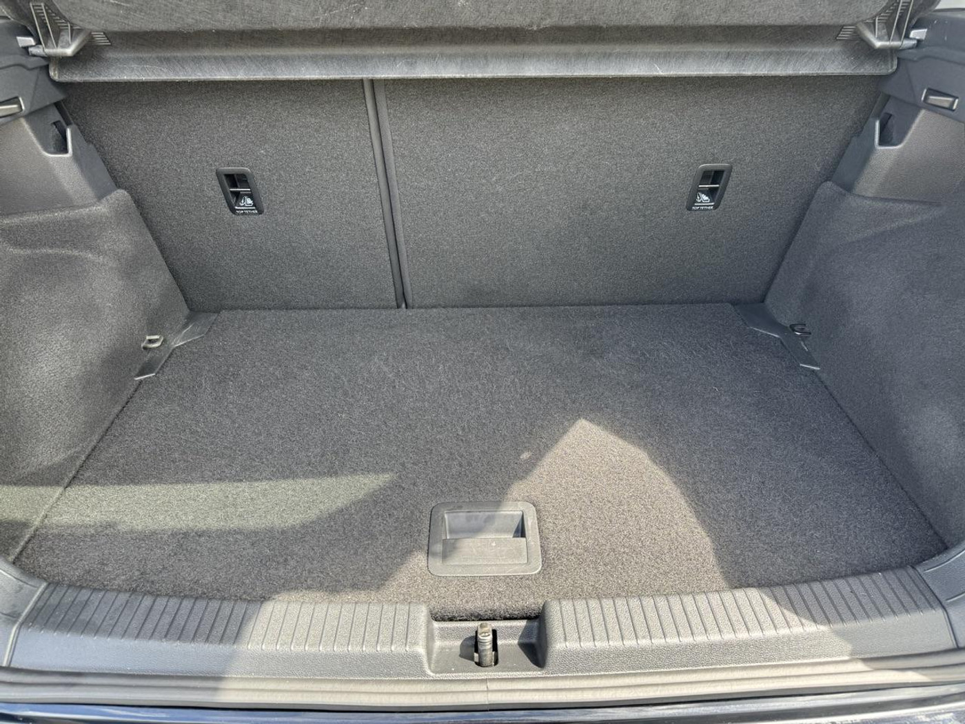 Foto van Volkswagen T-cross
