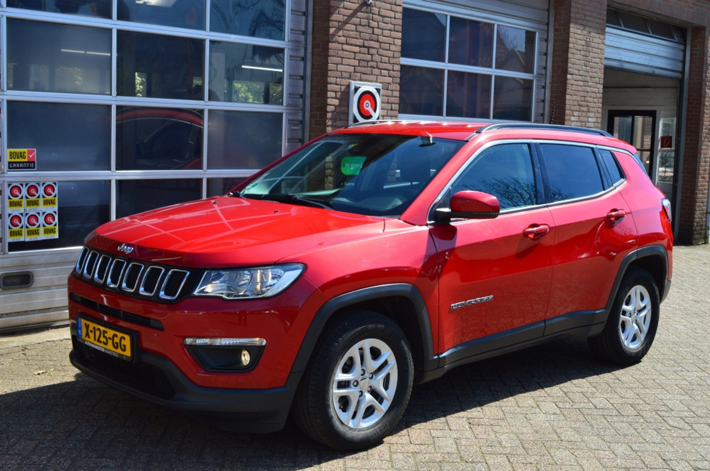 Jeep Compass 1.6 M.Jet Longitude, Pdc, Klimaatregeling, 2019 - voorkant