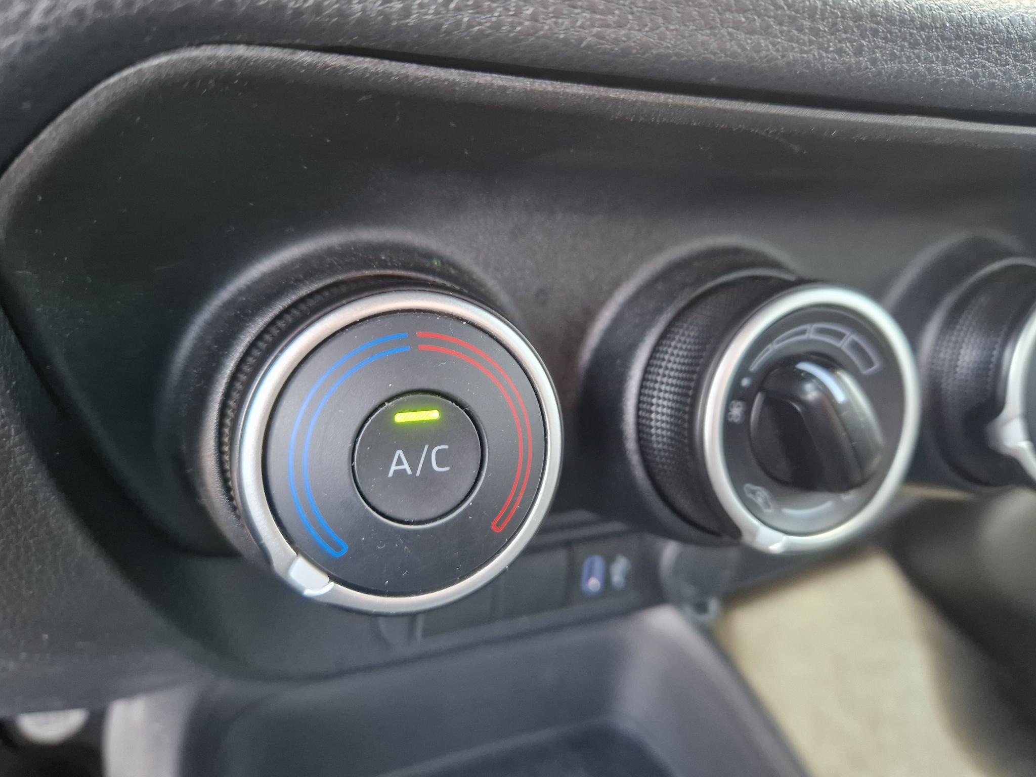 Foto van Toyota Toyota Aygo X