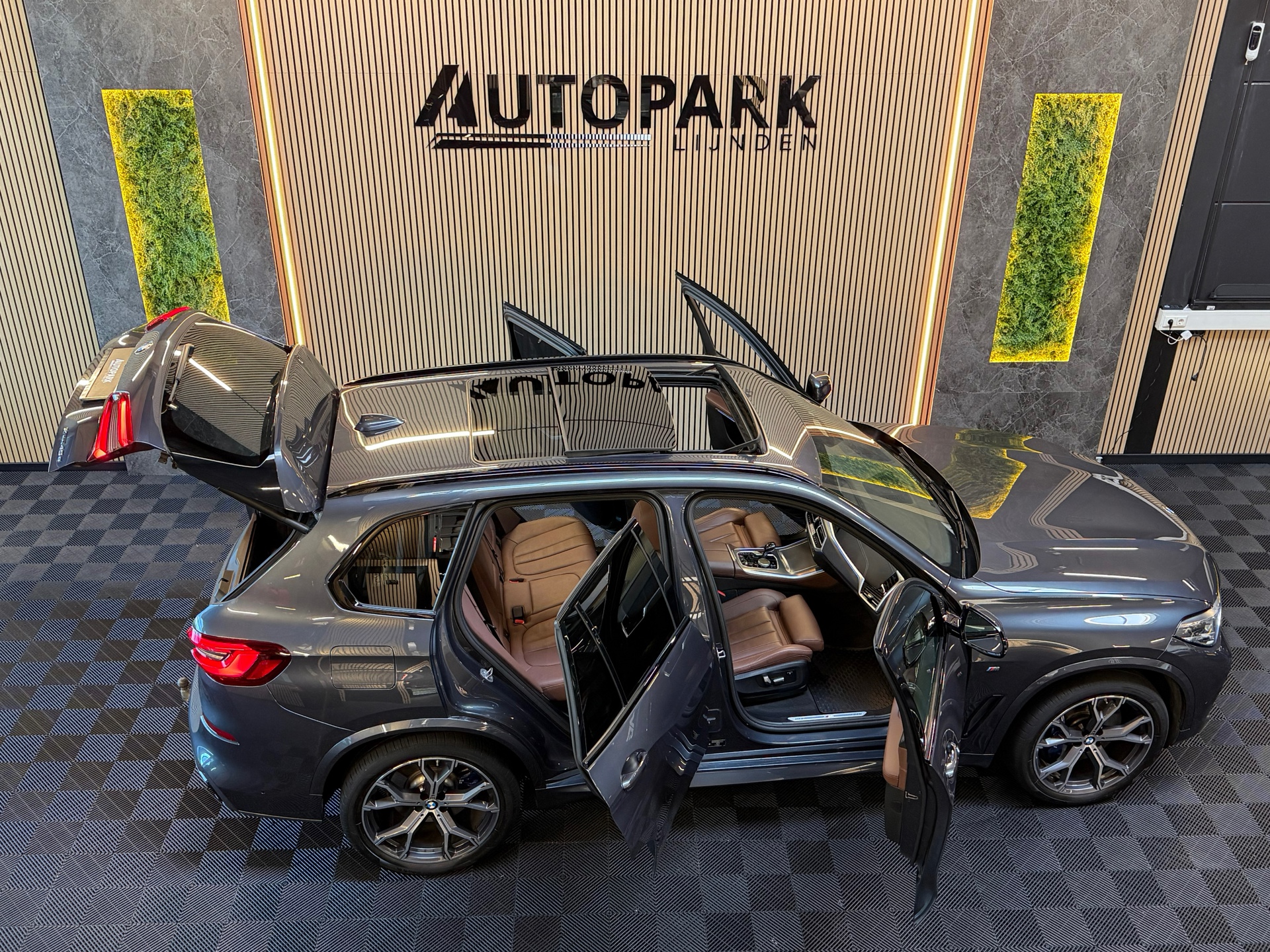 Foto van BMW X5 Xdrive45e