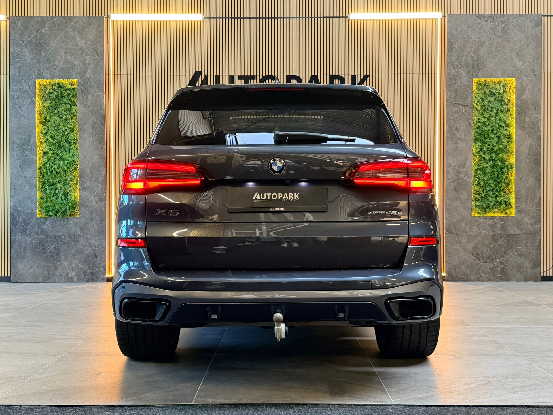 Foto van BMW X5 Xdrive45e