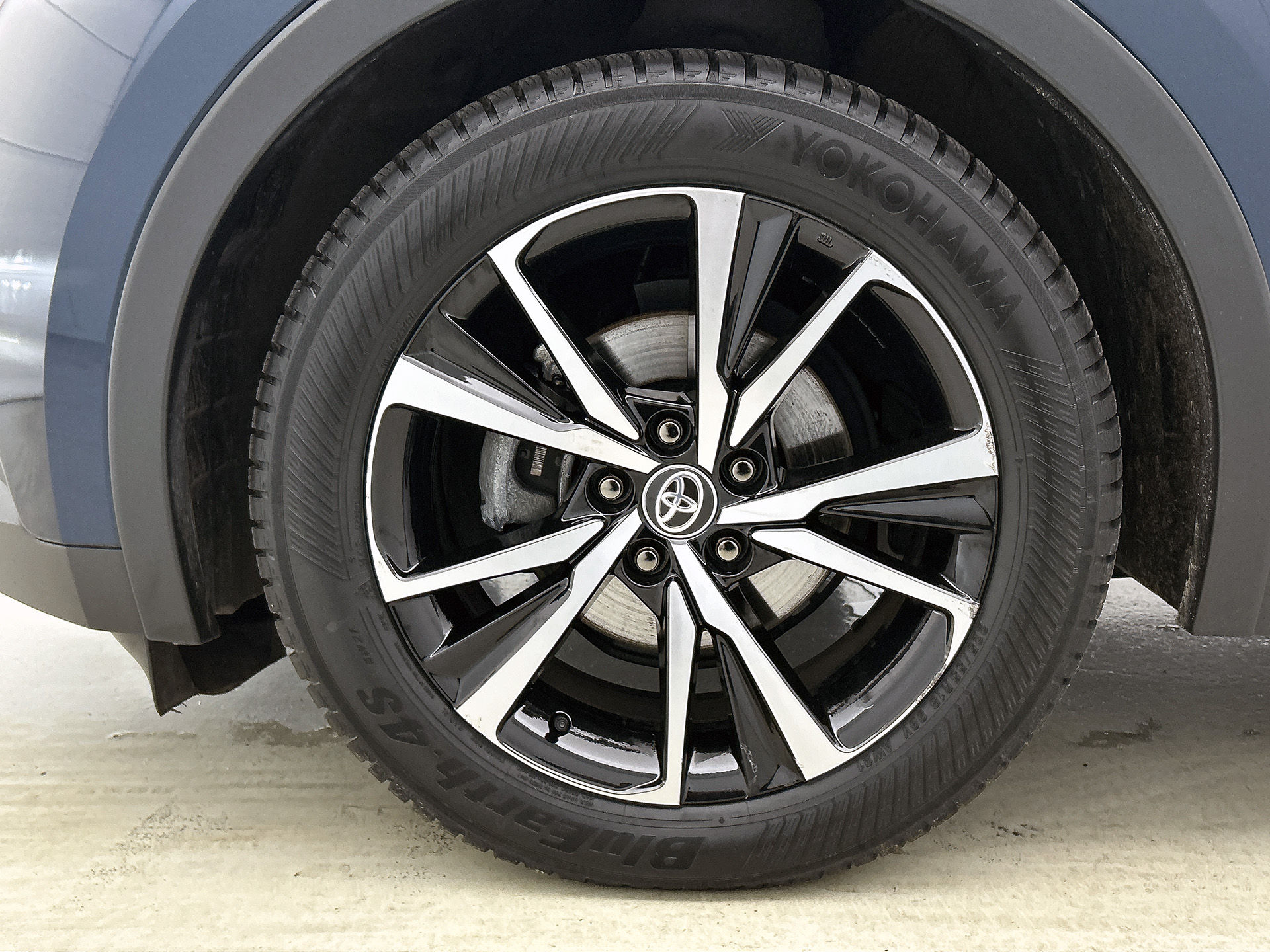 Foto van Toyota Toyota C-hr