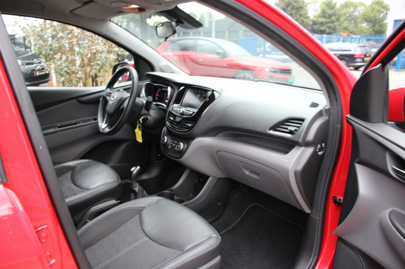 Foto van Opel Karl / Viva