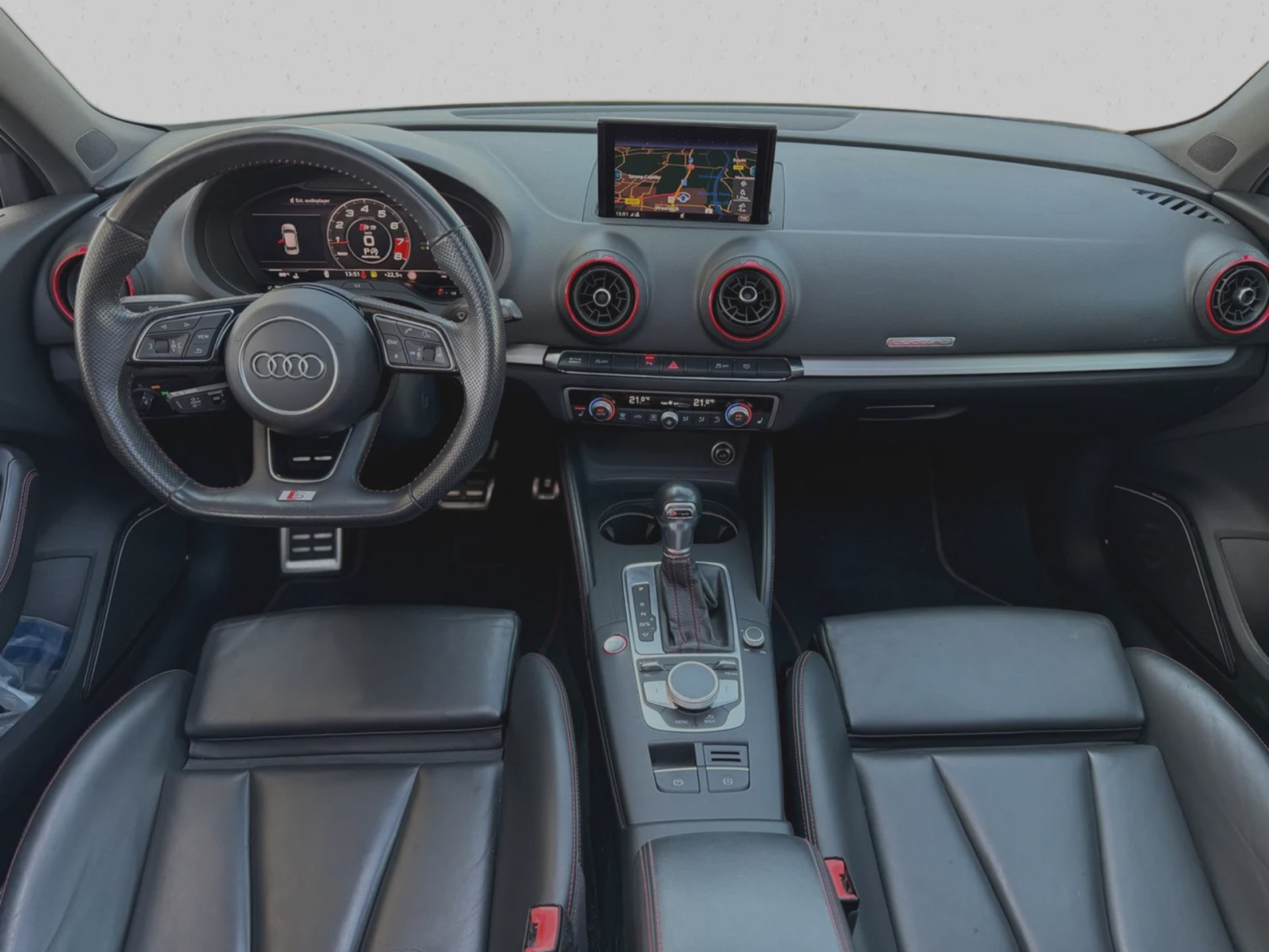 Foto van Audi S3 Sportback