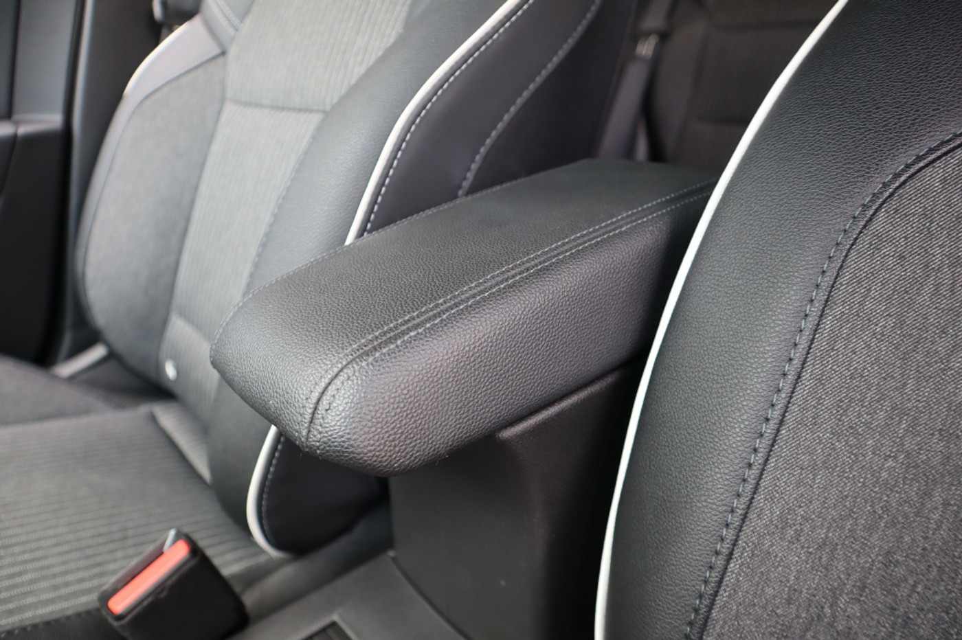 Foto van Mitsubishi Colt