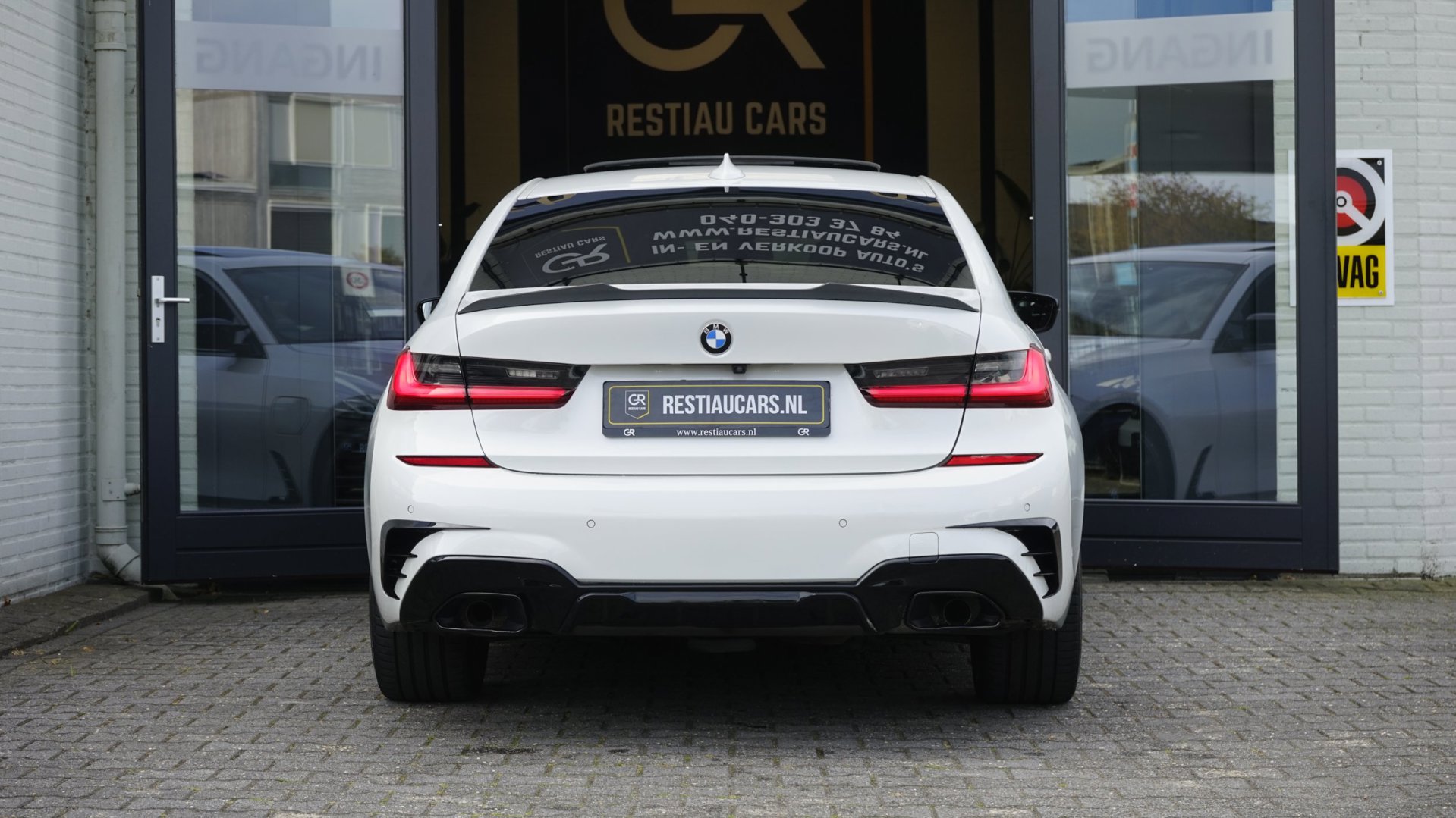 Foto van BMW 330e