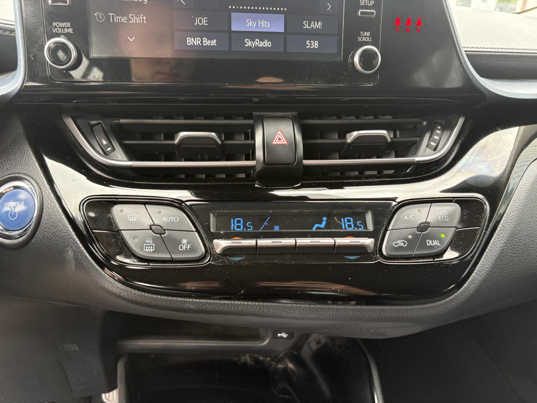 Foto van Toyota Toyota C-hr